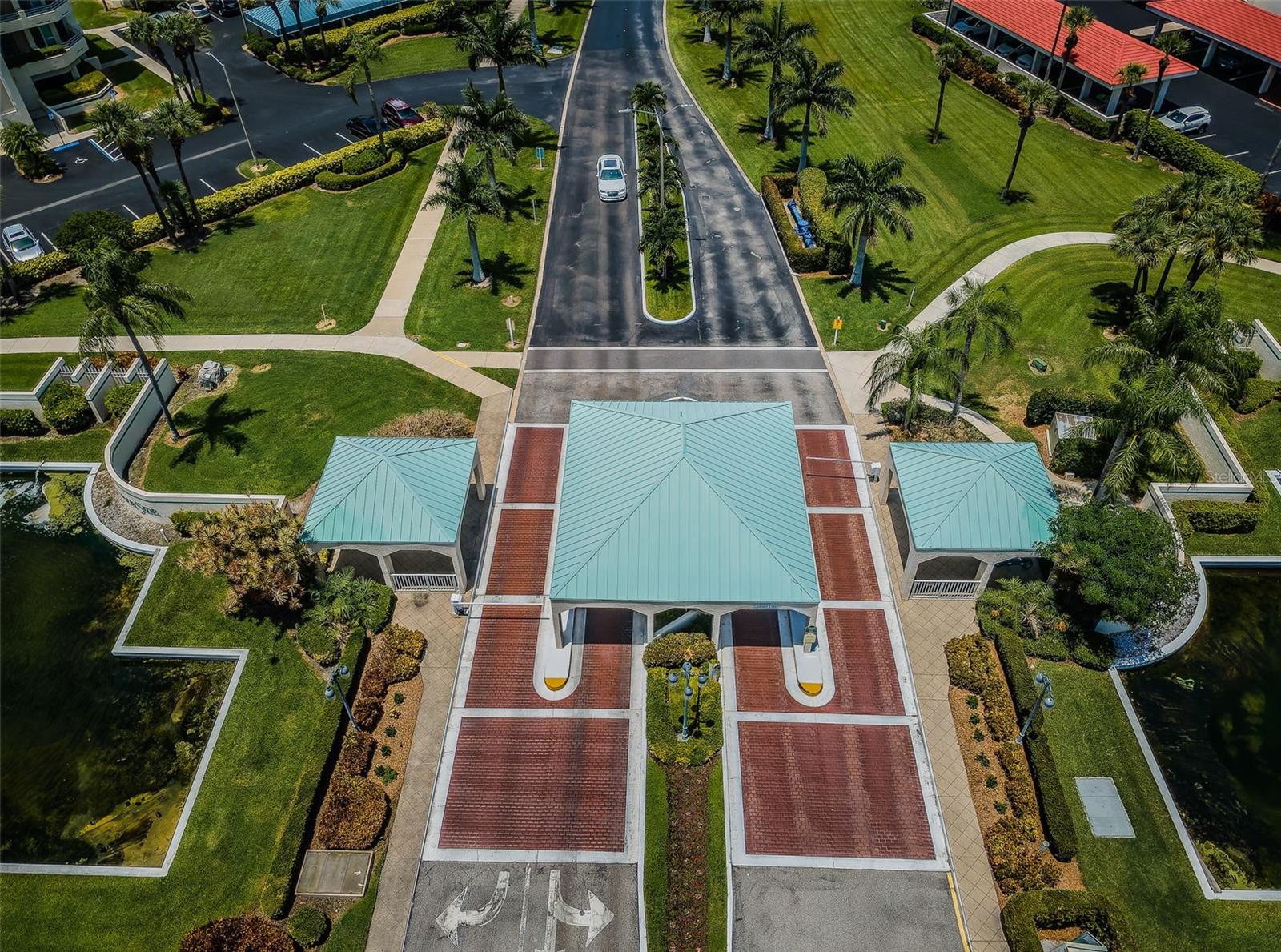 Image 45 of 97 For 7979 Sailboat Key Boulevard S 205