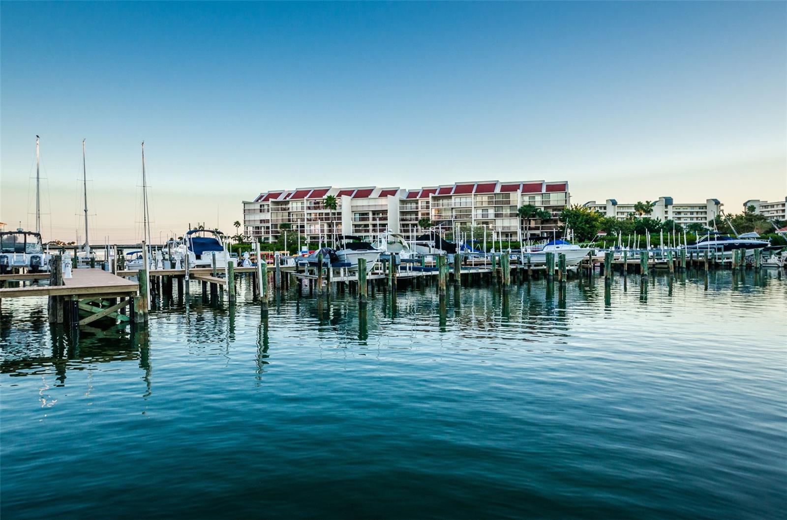 Image 54 of 97 For 7979 Sailboat Key Boulevard S 205