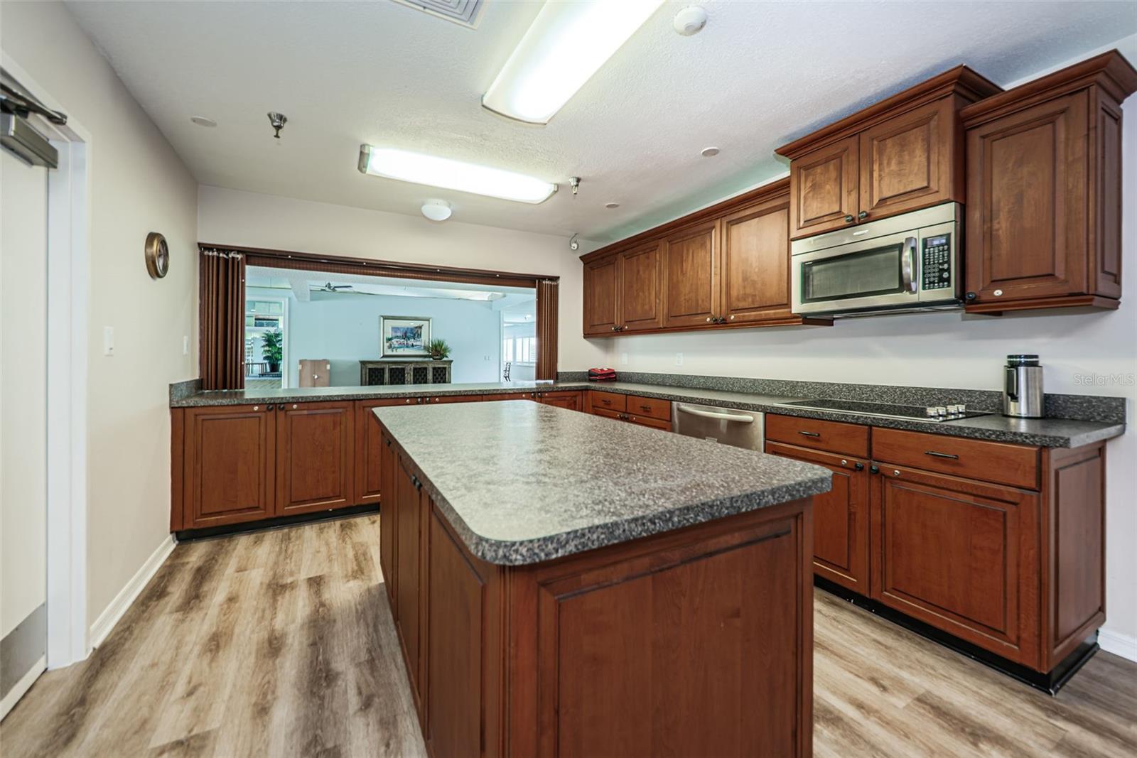 Image 67 of 97 For 7979 Sailboat Key Boulevard S 205