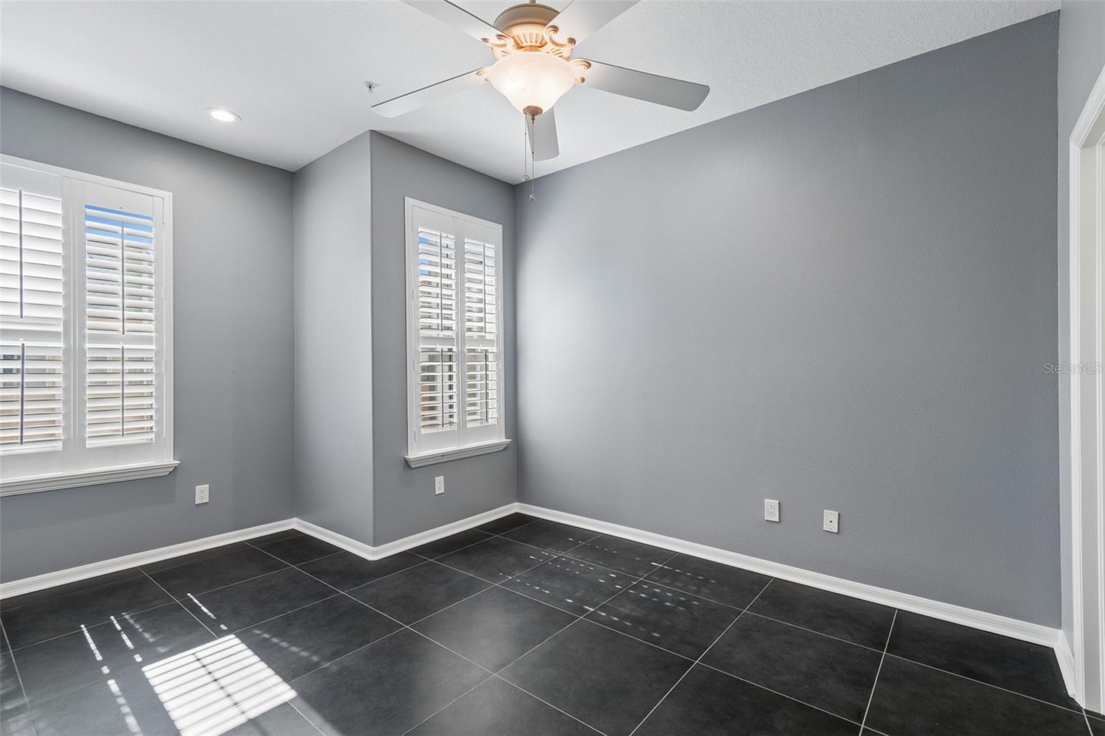 Image 33 of 58 For 4326 Spinnaker Cove Lane