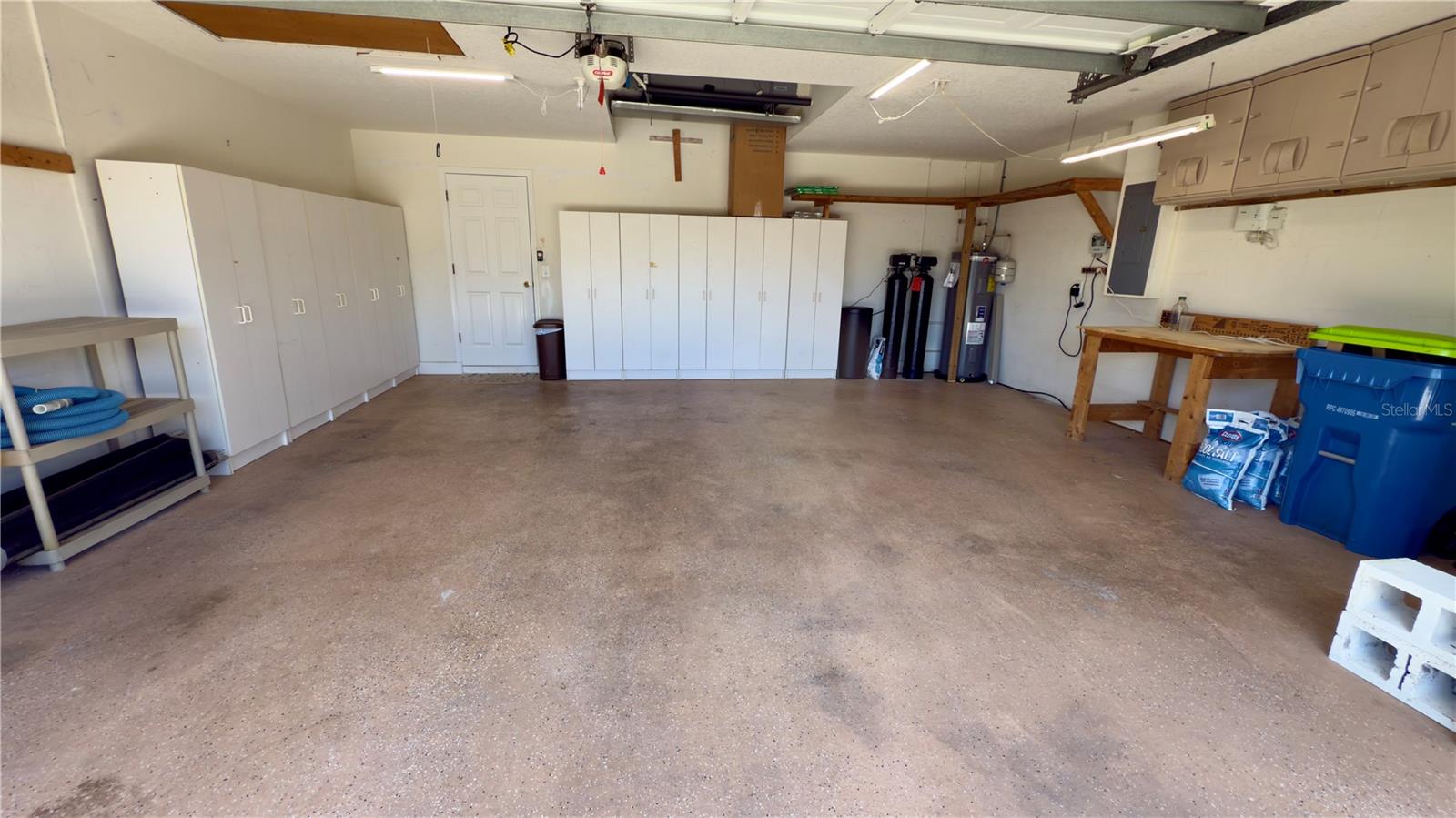 Image 48 of 61 For 2049 Larissa Court