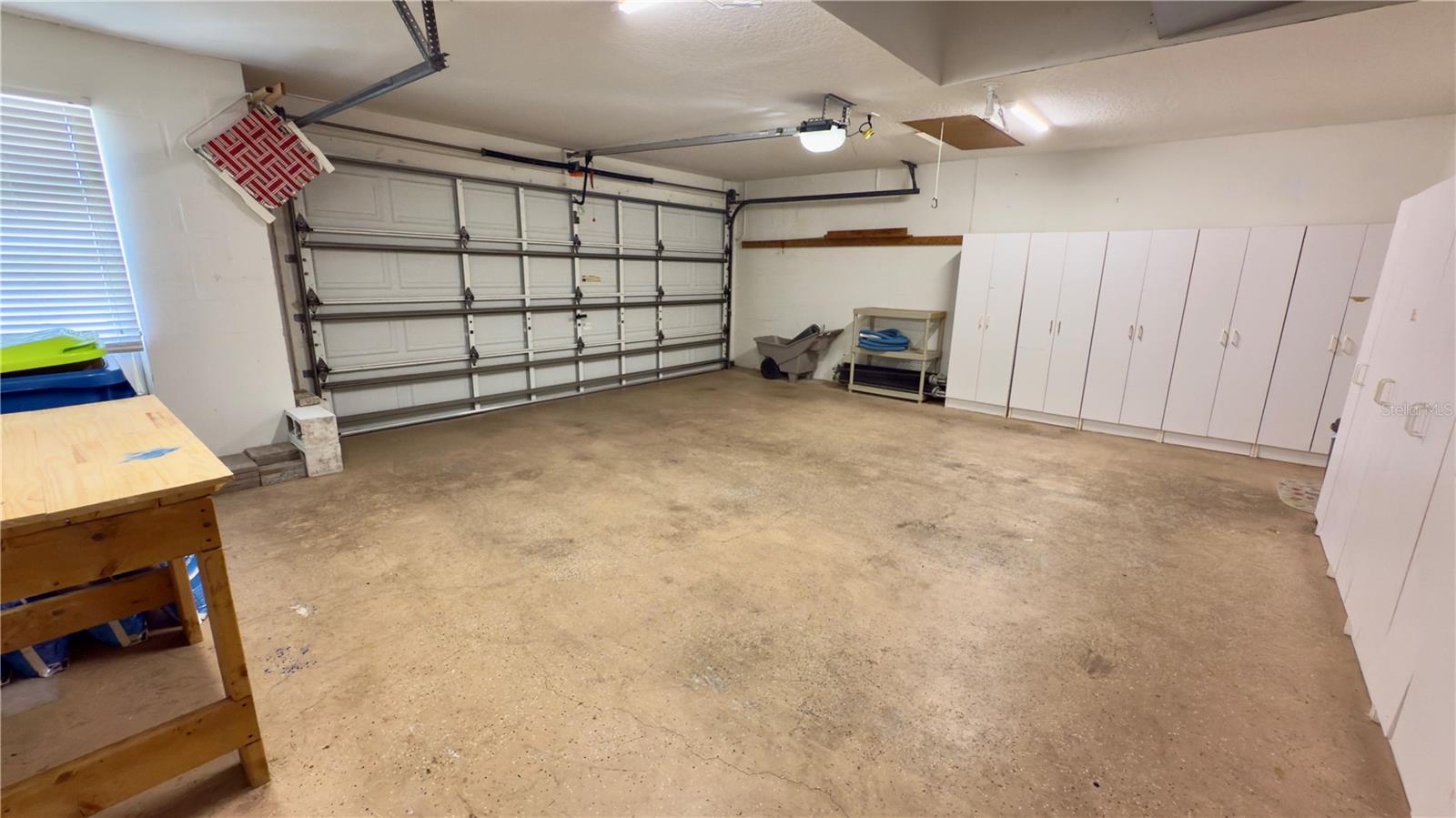 Image 49 of 61 For 2049 Larissa Court