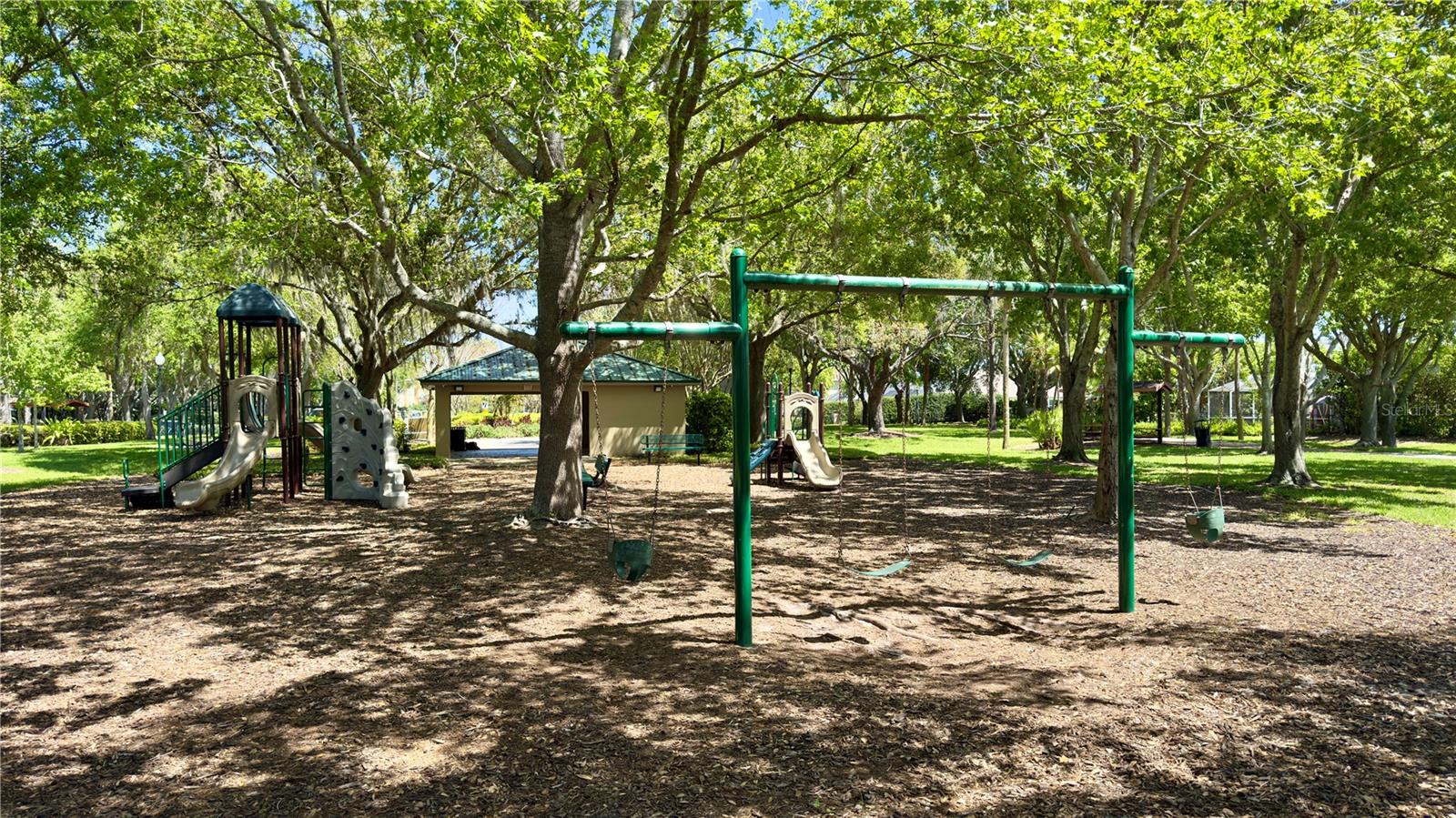 Image 54 of 61 For 2049 Larissa Court