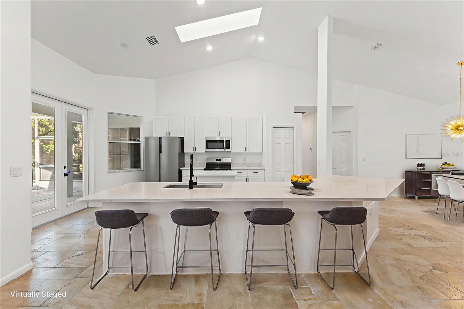 Image 14 of 67 For 4130 Indianhead Road