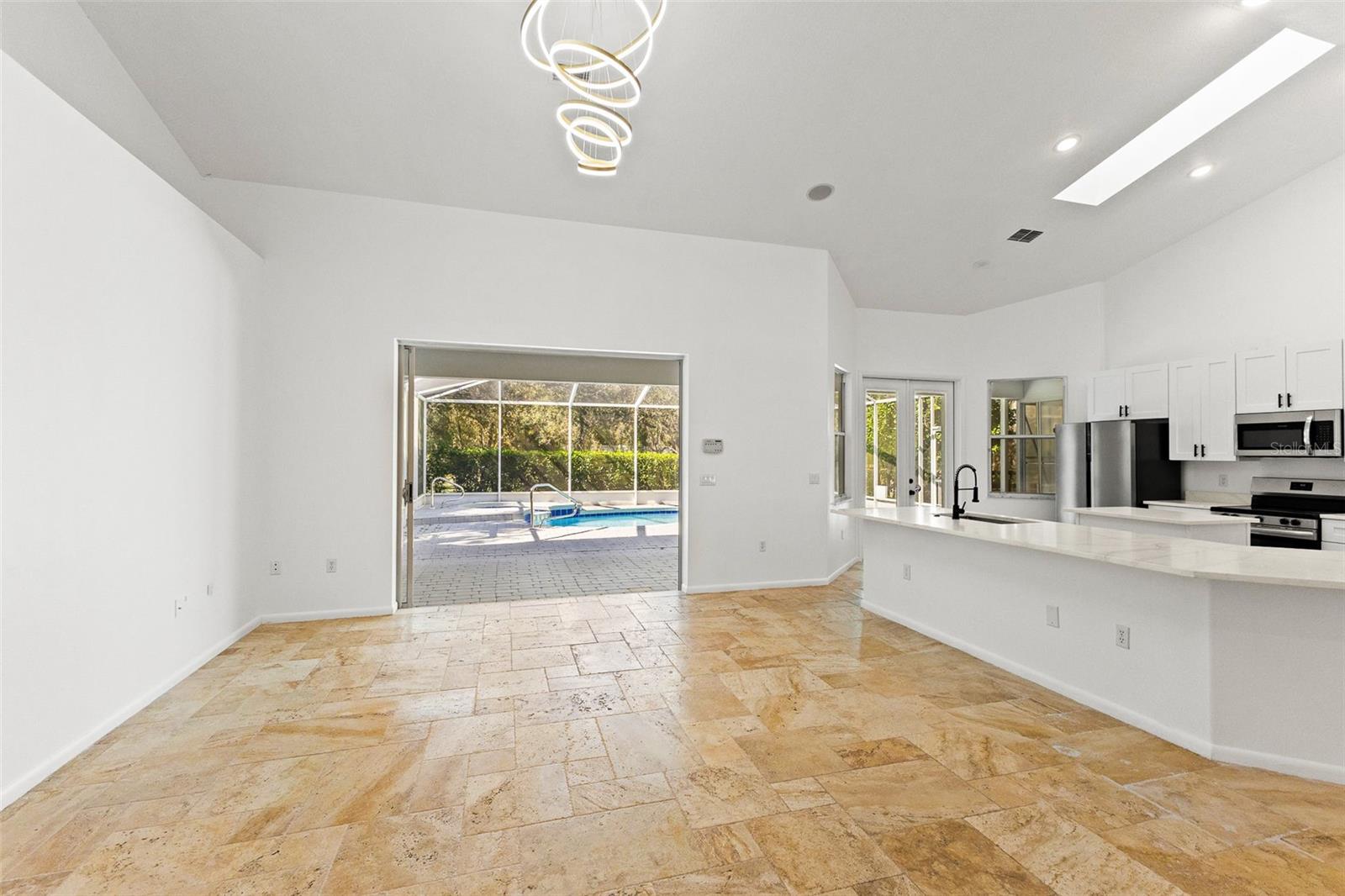 Image 15 of 67 For 4130 Indianhead Road