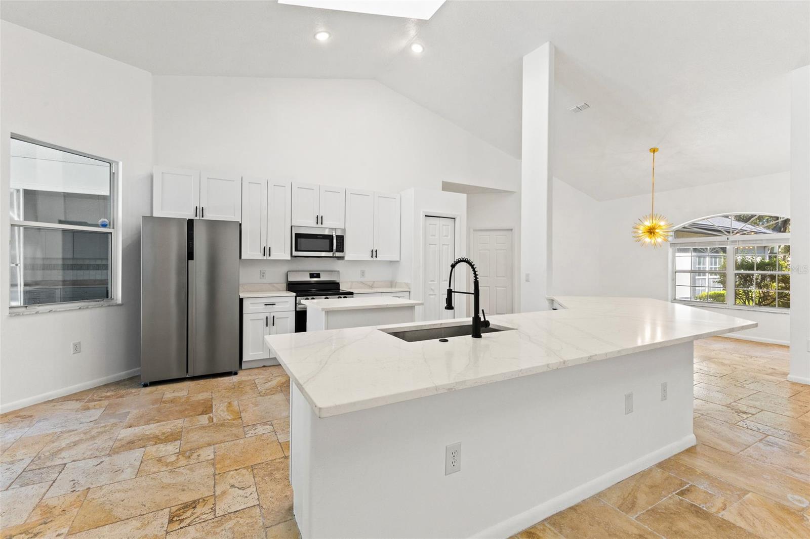 Image 17 of 67 For 4130 Indianhead Road