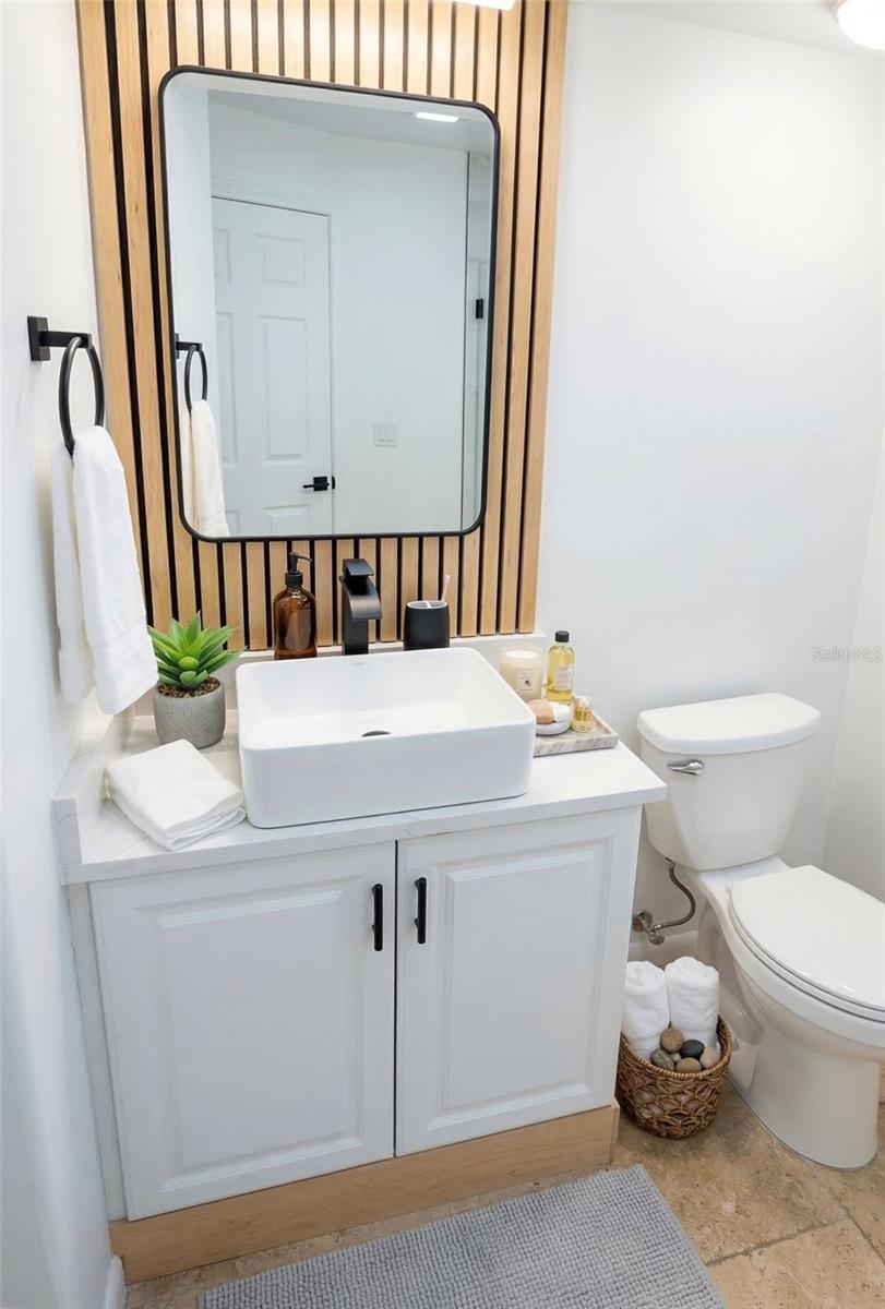 Image 44 of 67 For 4130 Indianhead Road