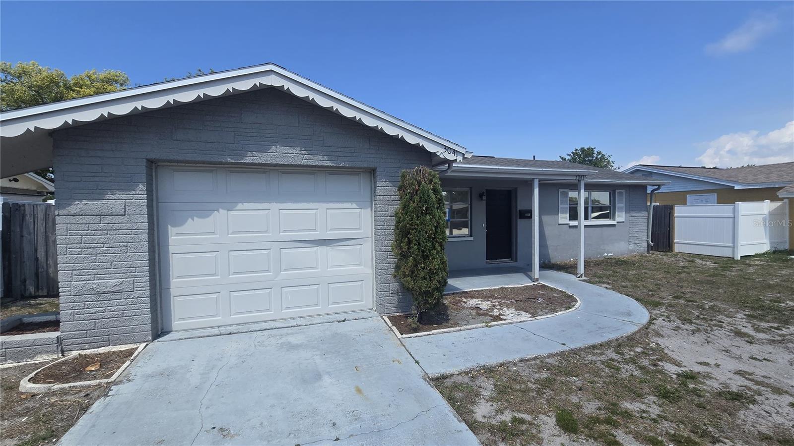 Listing Details for 3041 Holiday Lake Drive, HOLIDAY, FL 34691