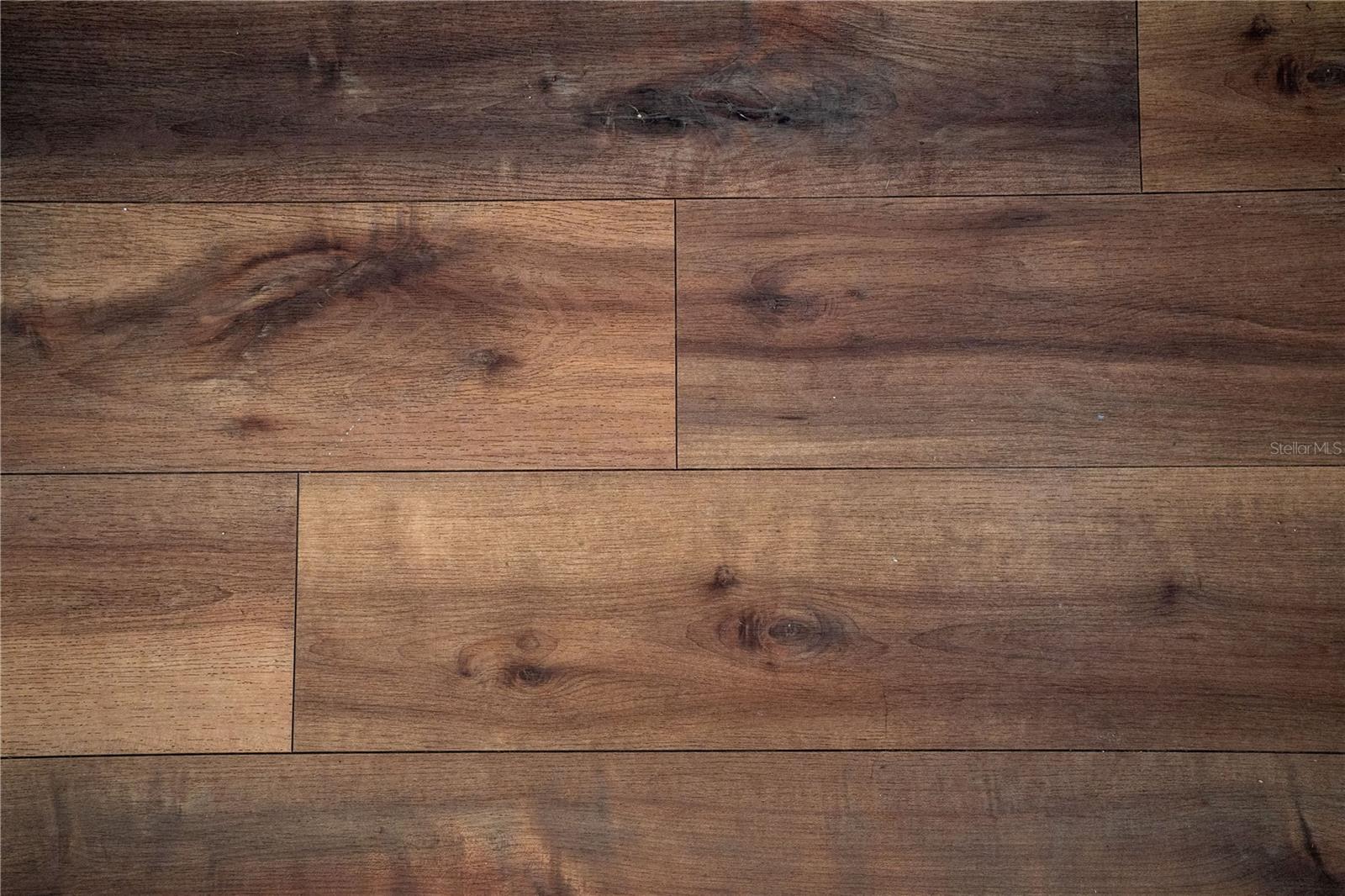 Image 8 of 36 For 11932 85th Terrace