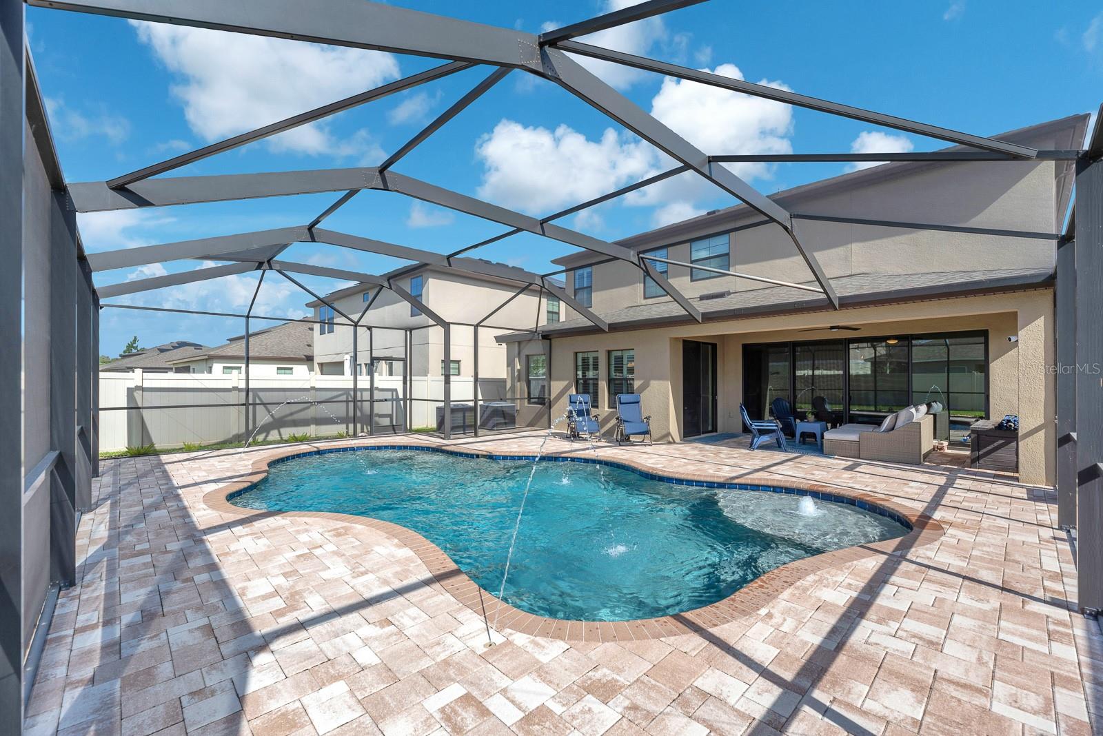 Image 36 of 52 For 14615 Red Castle Avenue