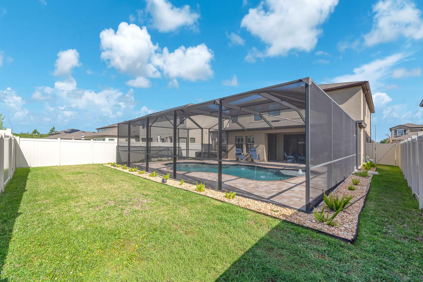 Image 38 of 52 For 14615 Red Castle Avenue