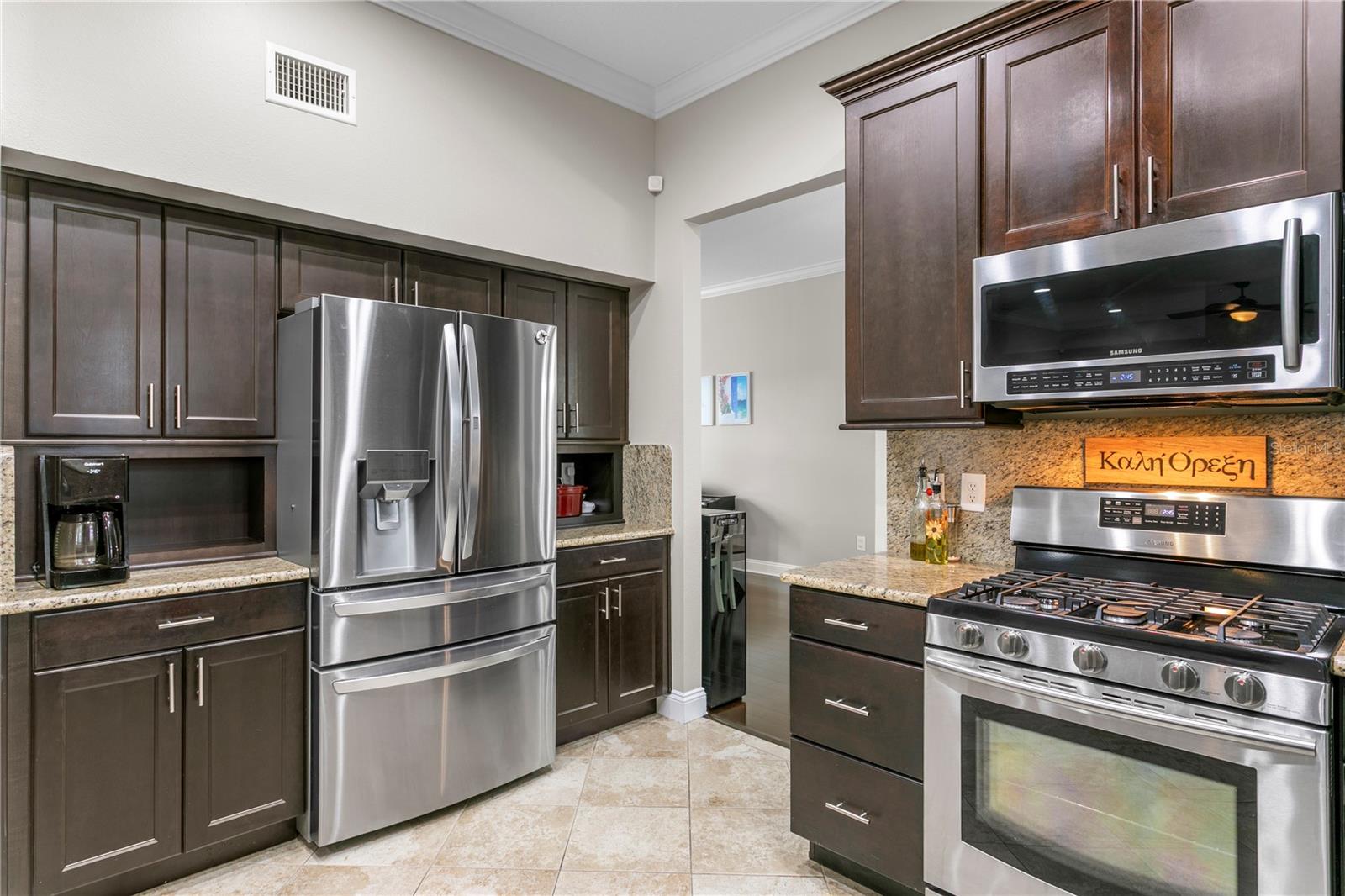 Image 11 of 65 For 10121 Kingsbridge Avenue