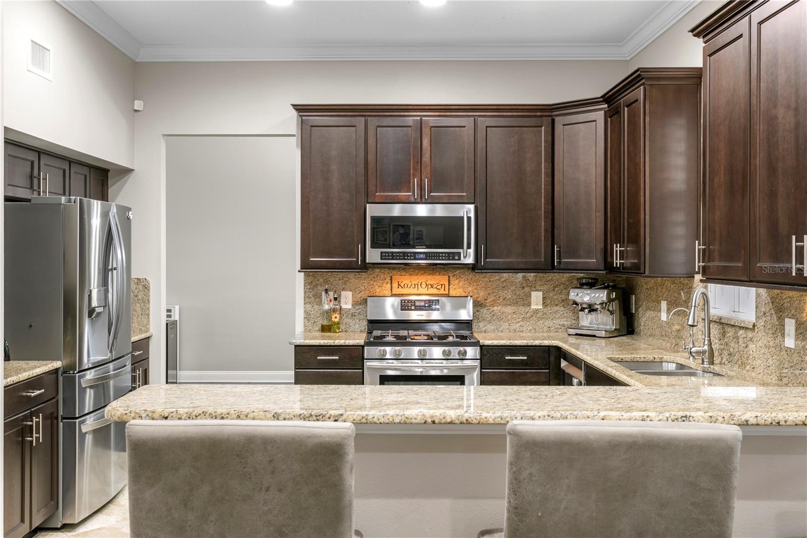 Image 12 of 65 For 10121 Kingsbridge Avenue