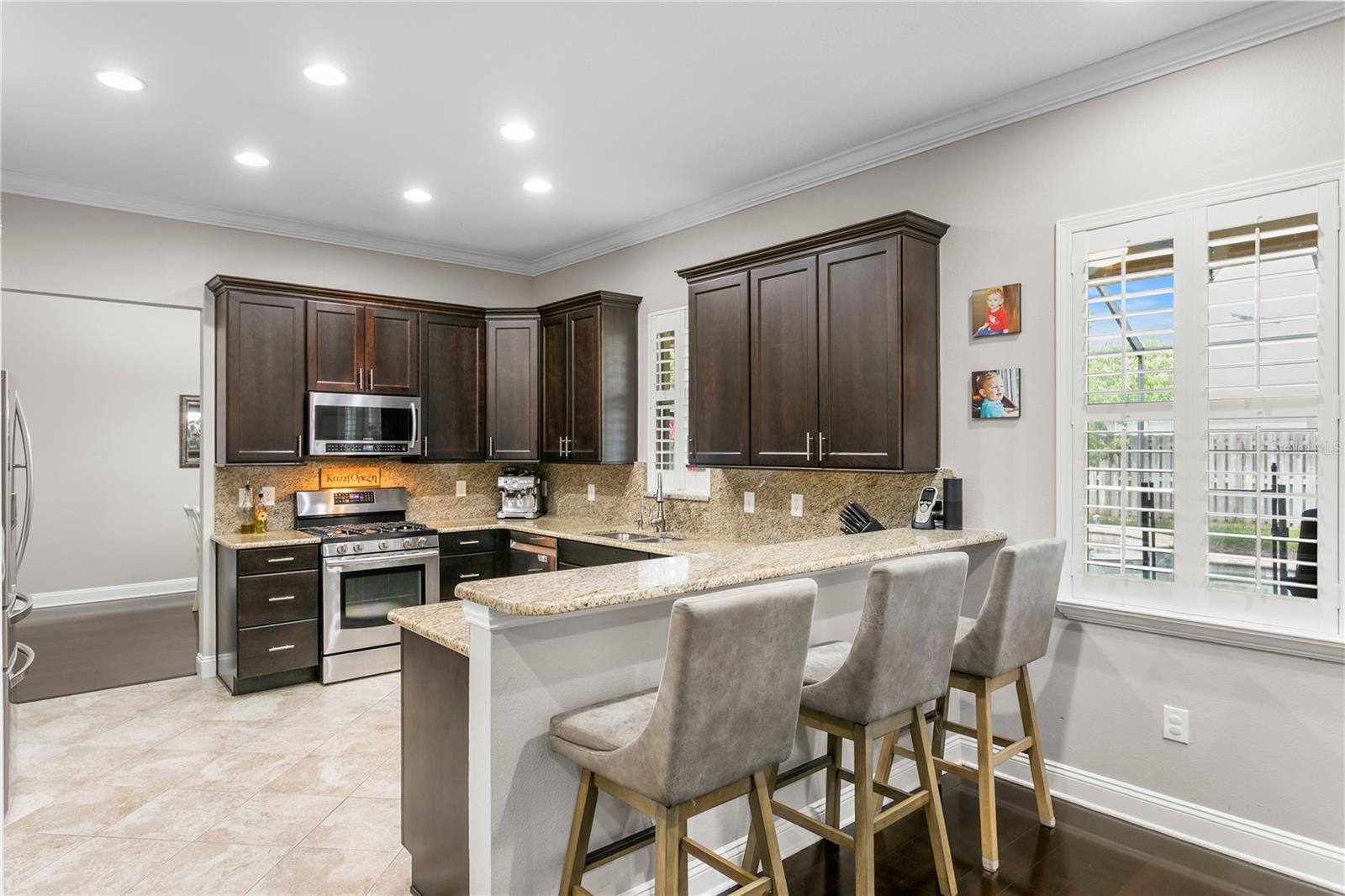 Image 14 of 65 For 10121 Kingsbridge Avenue