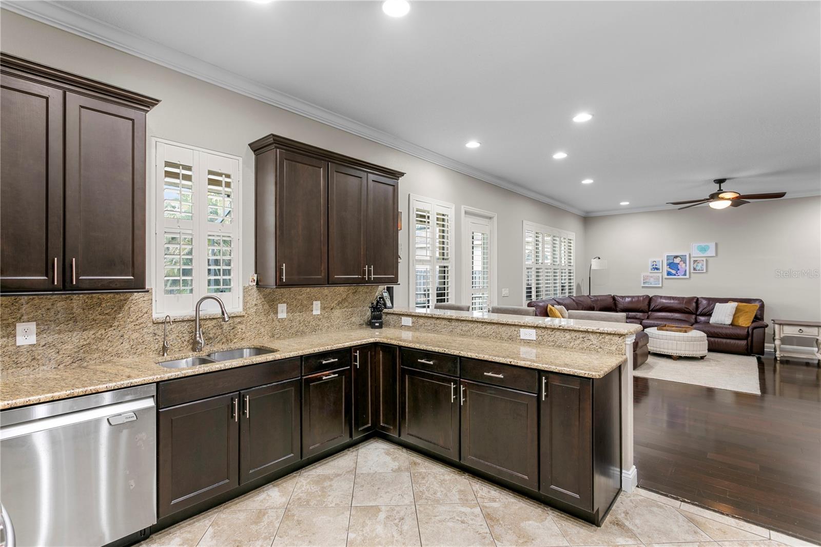 Image 15 of 65 For 10121 Kingsbridge Avenue