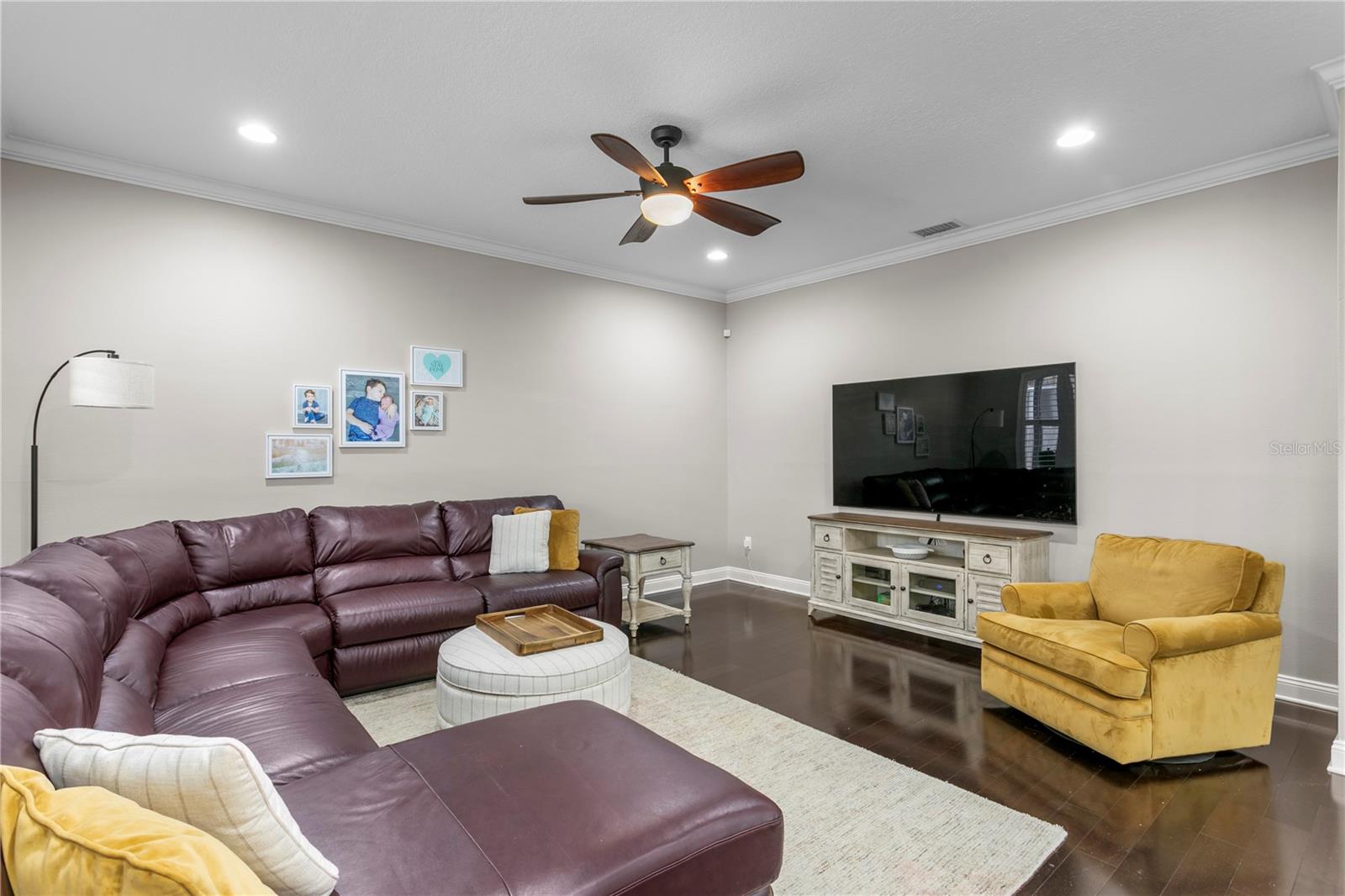 Image 19 of 65 For 10121 Kingsbridge Avenue