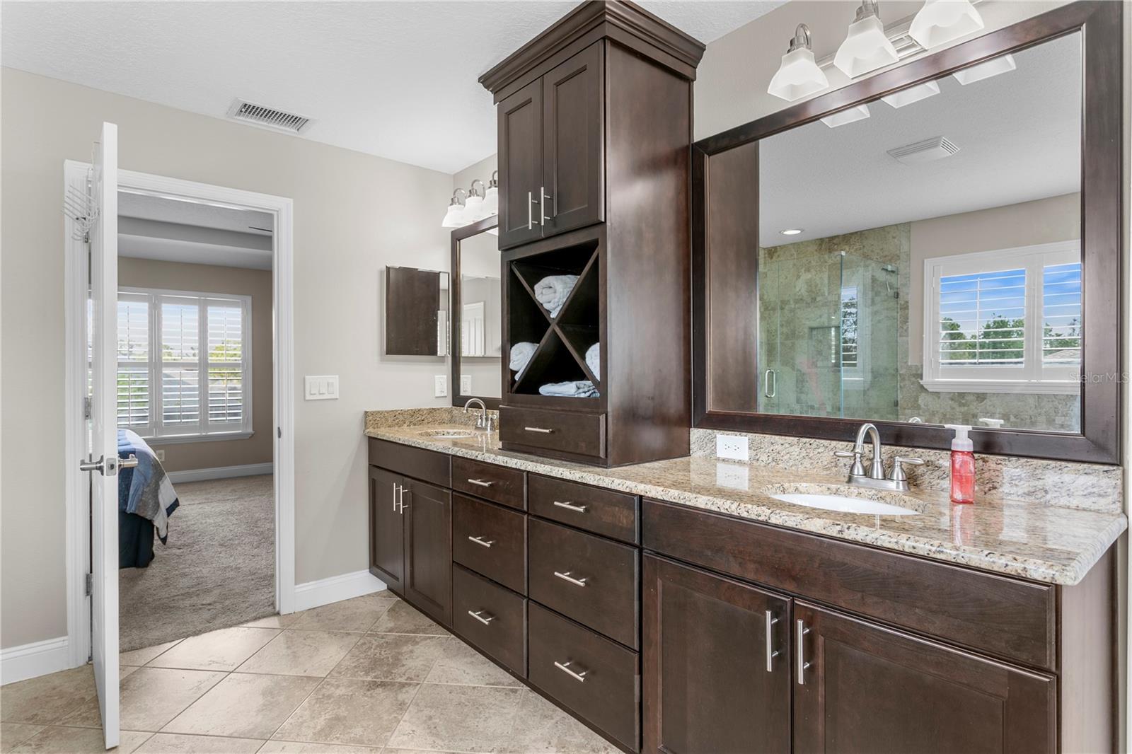 Image 26 of 65 For 10121 Kingsbridge Avenue