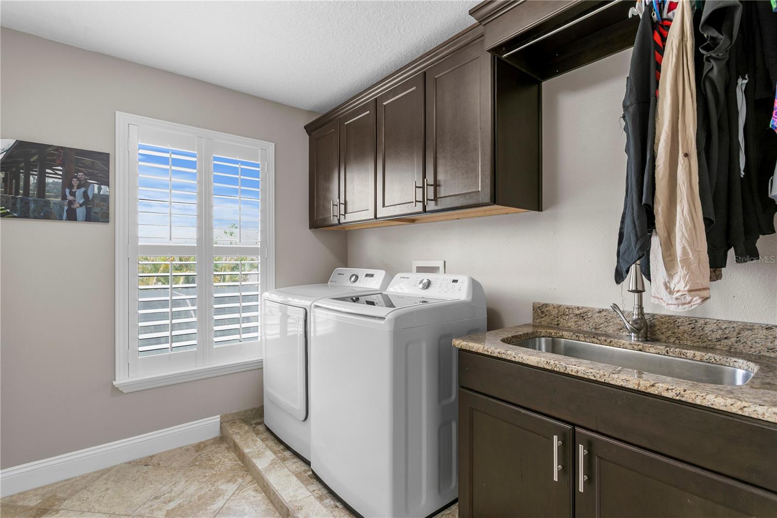 Image 36 of 65 For 10121 Kingsbridge Avenue