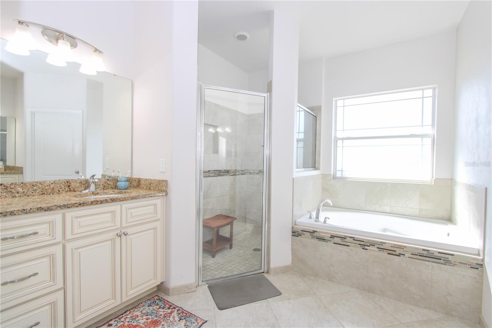 Image 17 of 34 For 989 231st Way