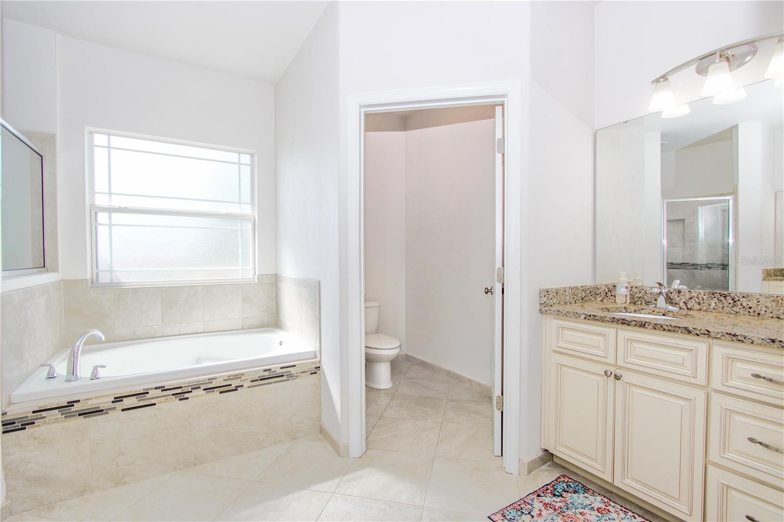 Image 18 of 34 For 989 231st Way