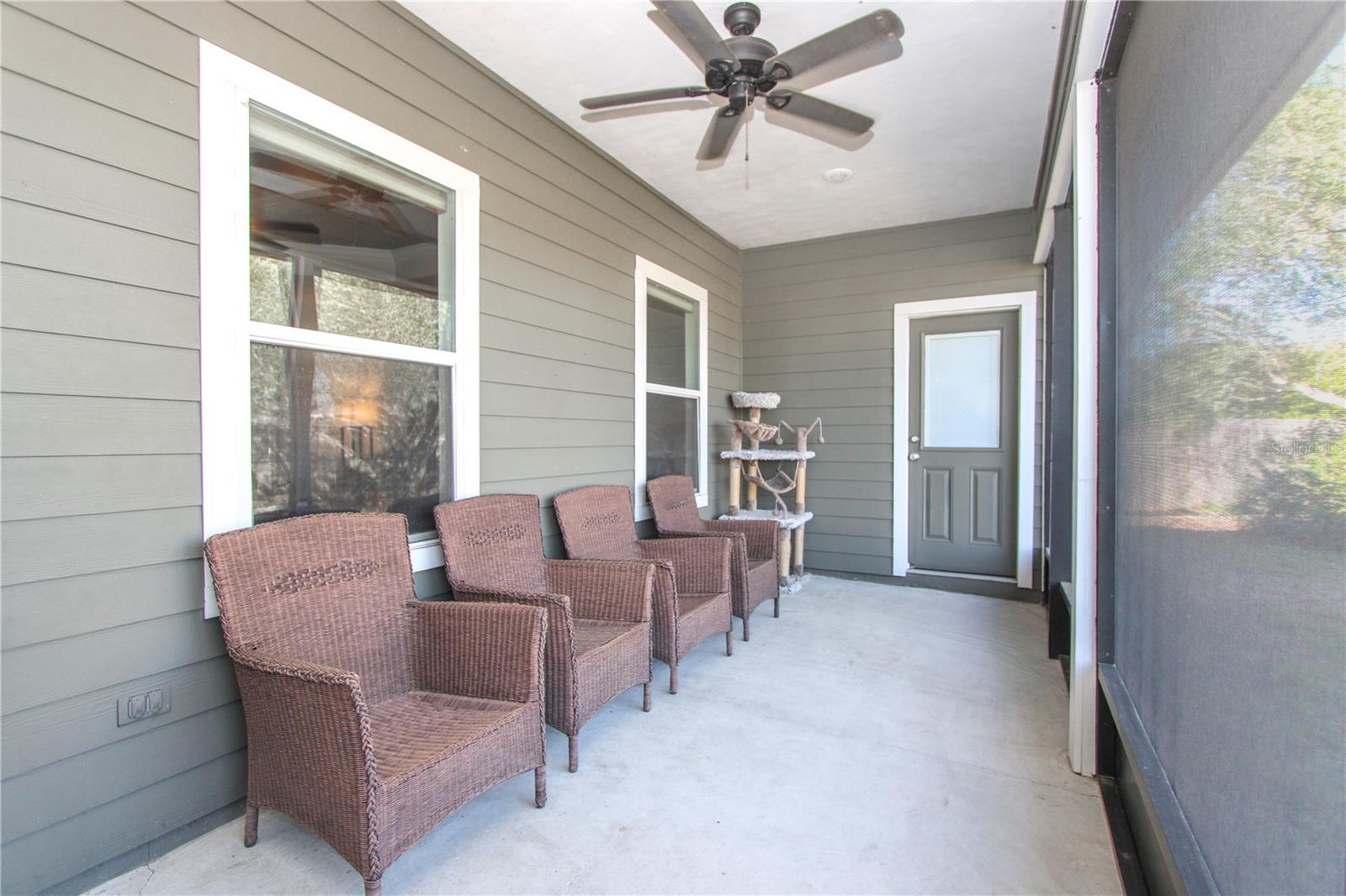 Image 26 of 34 For 989 231st Way