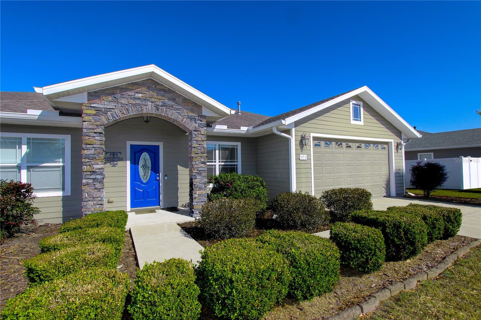 Image 3 of 34 For 989 231st Way