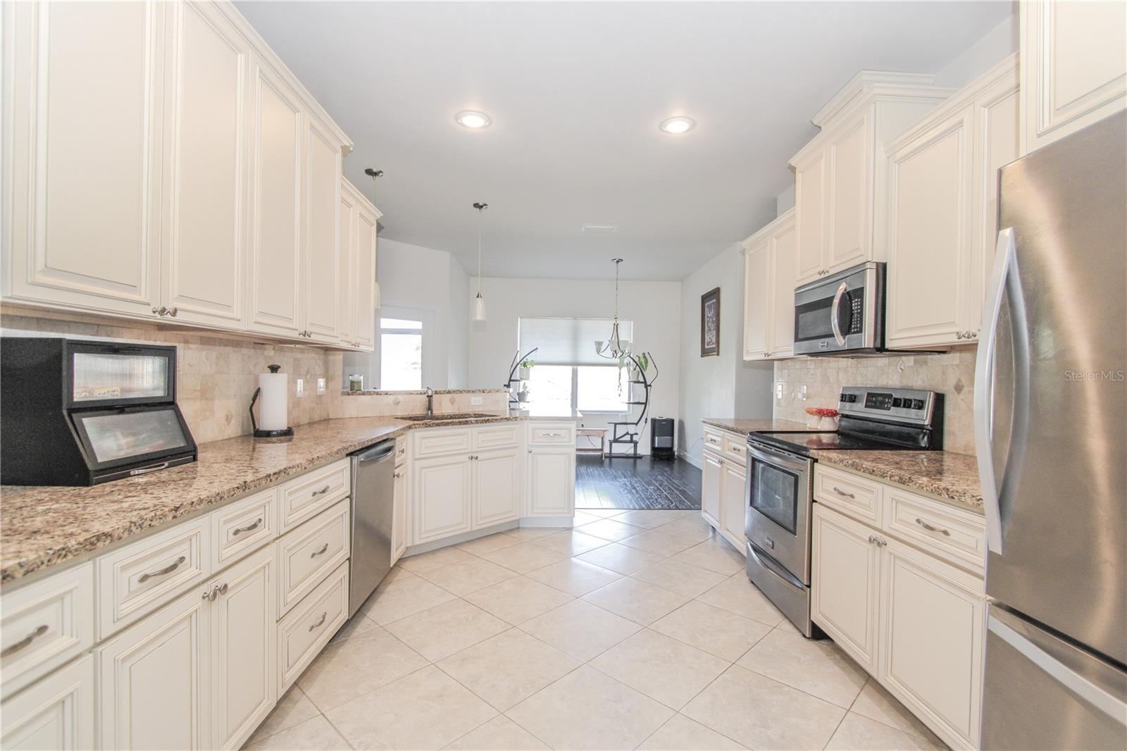 Image 8 of 34 For 989 231st Way