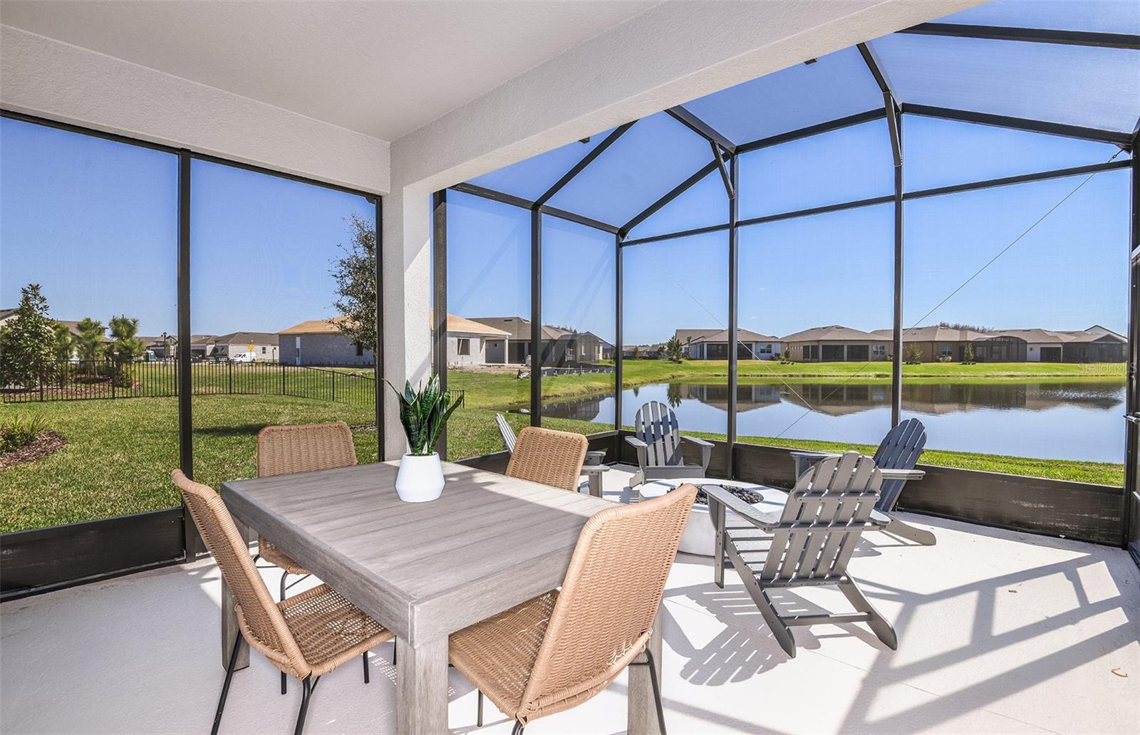 Listing photo id 11 for 5315 86th Court Road