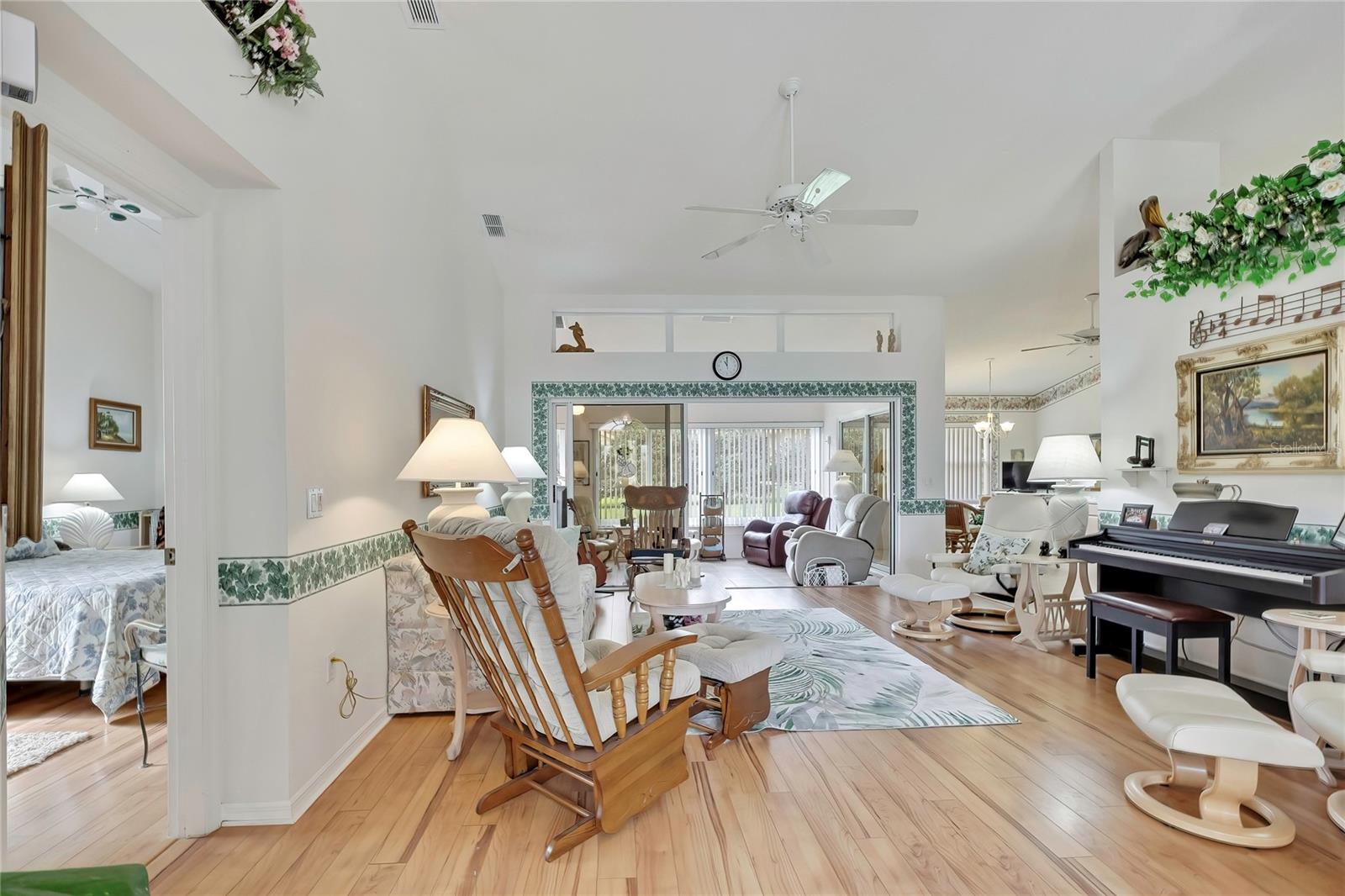 Image 2 of 40 For 2353 Summercrest Lane