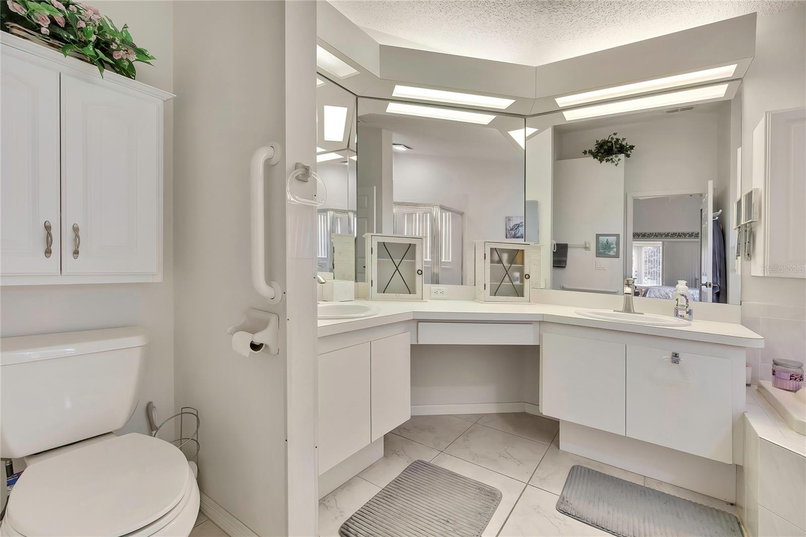 Image 21 of 40 For 2353 Summercrest Lane