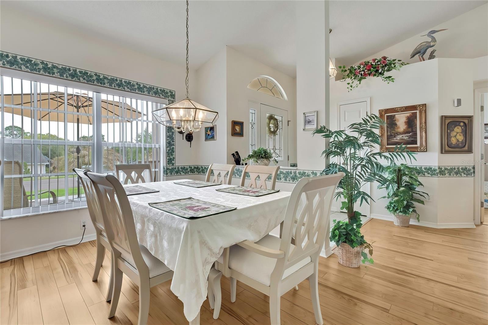 Image 24 of 40 For 2353 Summercrest Lane