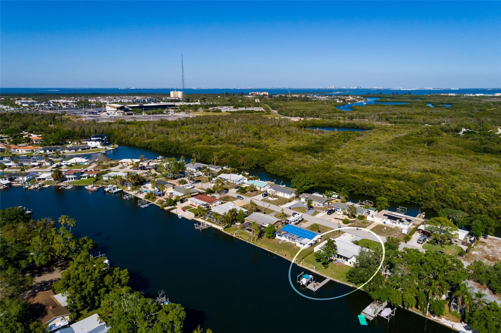 Image 11 of 32 For 9298 Sun Isle Drive Ne