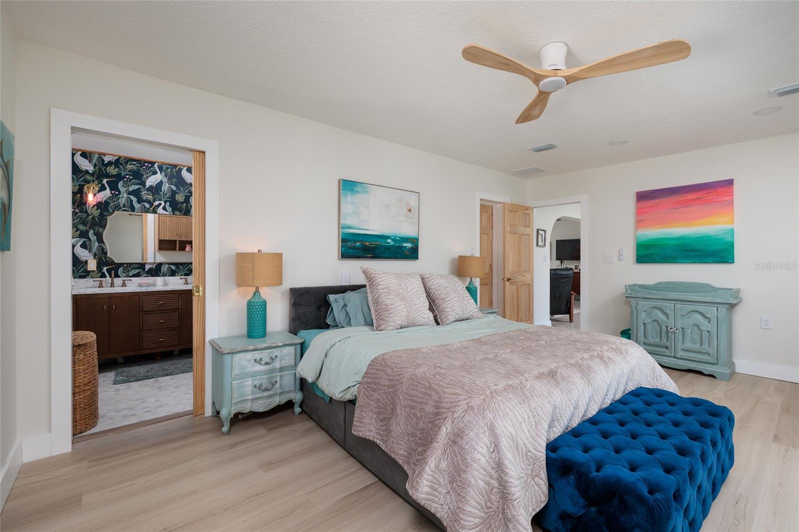 Image 20 of 32 For 9298 Sun Isle Drive Ne