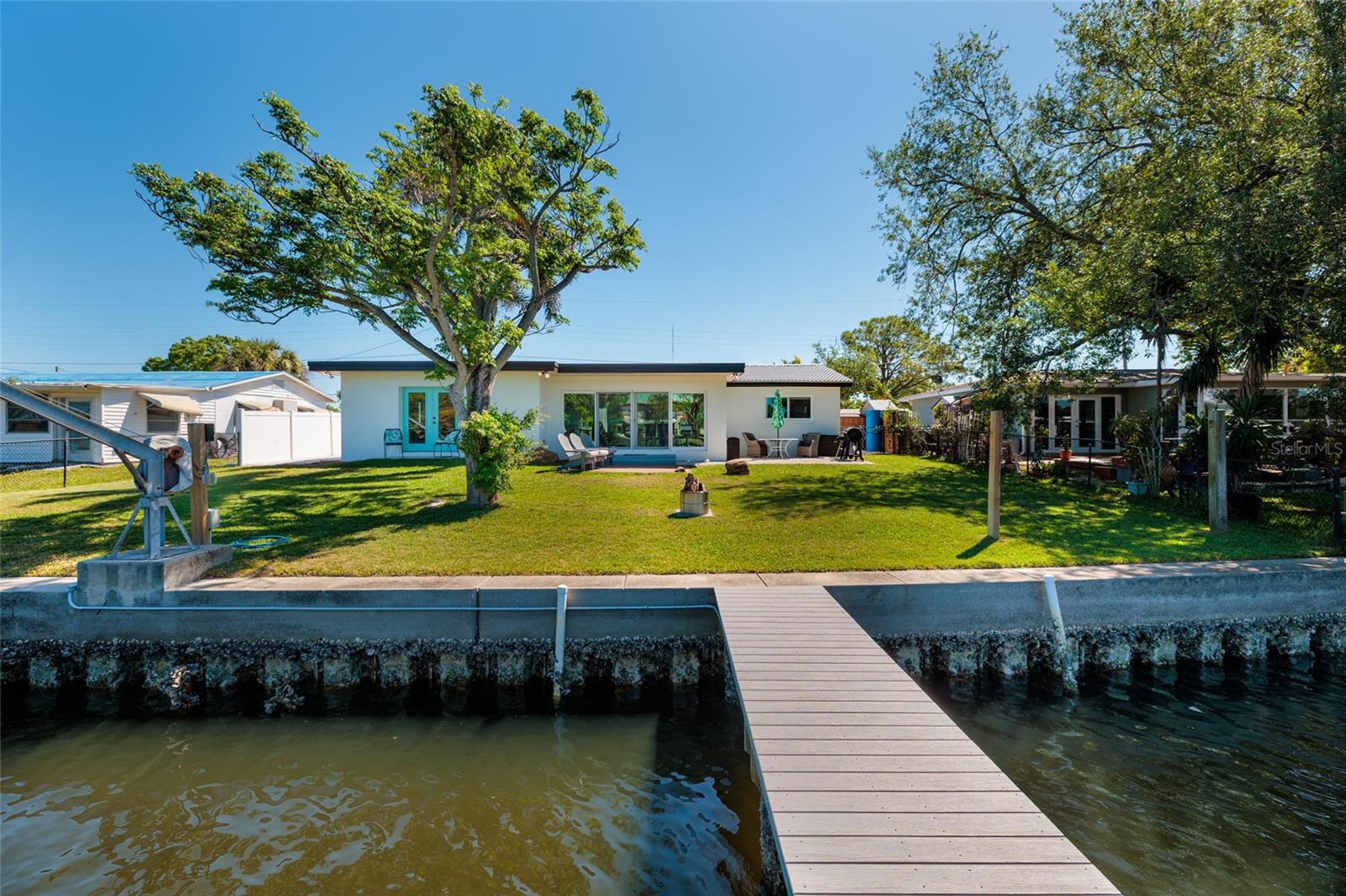 Image 28 of 32 For 9298 Sun Isle Drive Ne