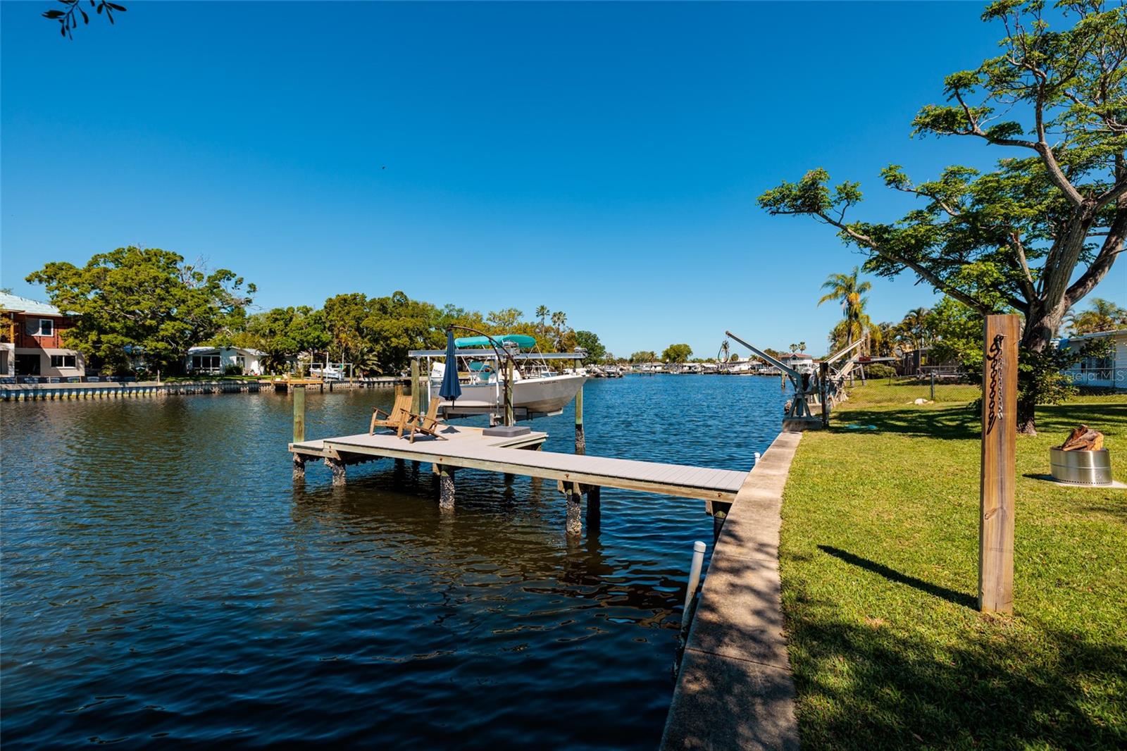 Image 29 of 32 For 9298 Sun Isle Drive Ne