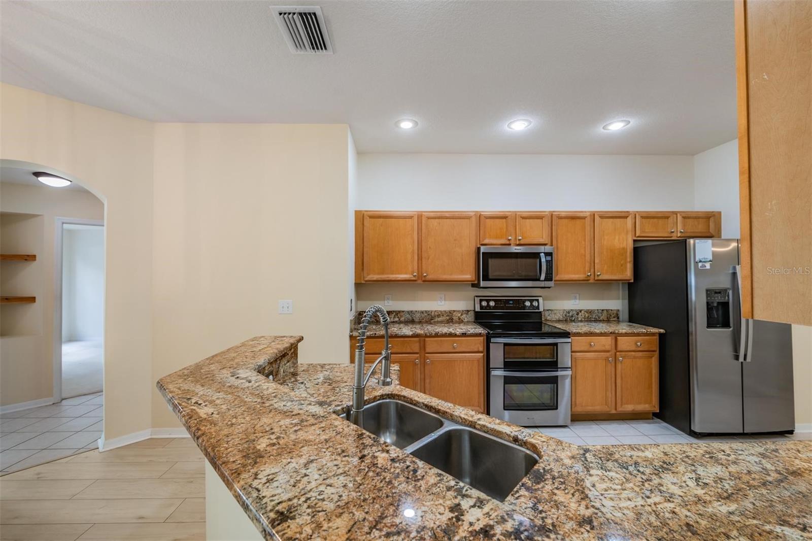 Image 21 of 50 For 22536 Magnolia Trace Boulevard