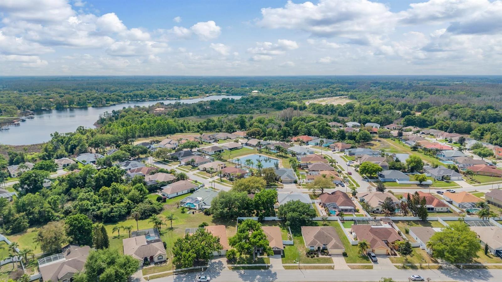 Image 43 of 50 For 22536 Magnolia Trace Boulevard