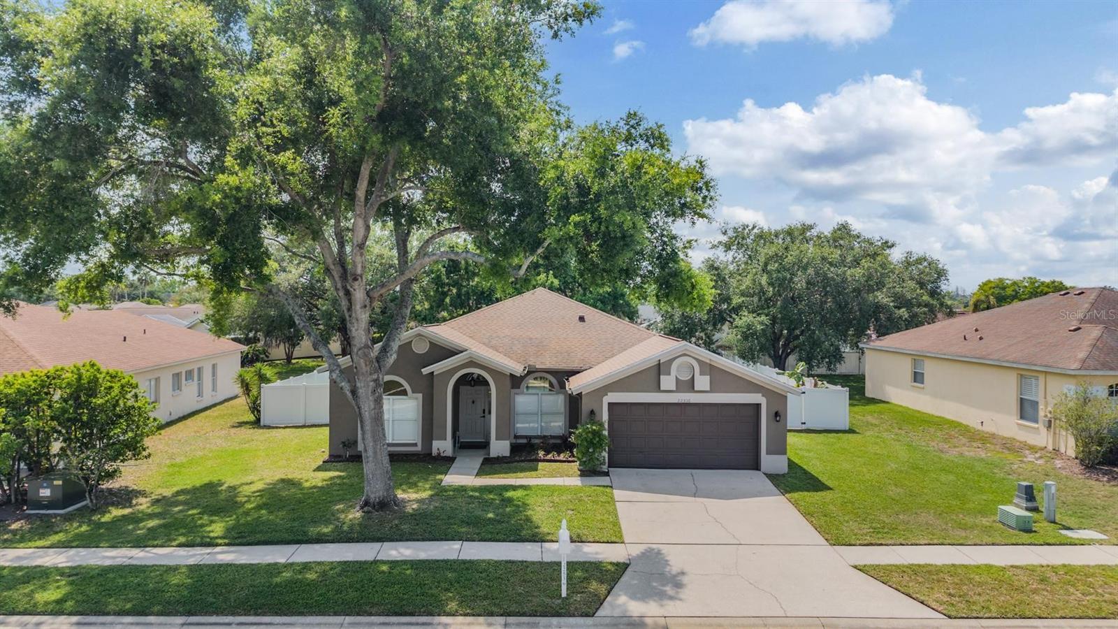 Image 47 of 50 For 22536 Magnolia Trace Boulevard