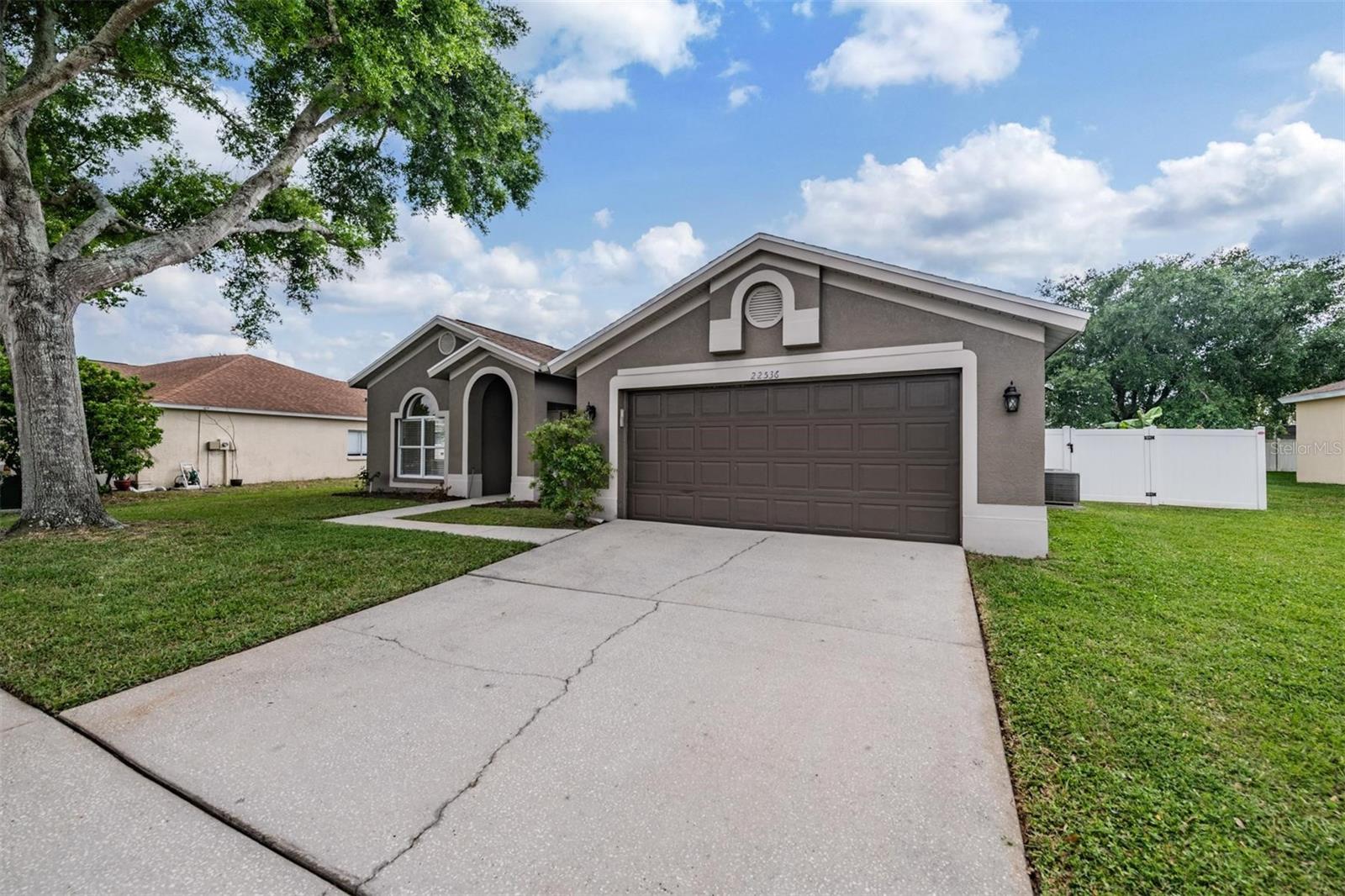 Image 49 of 50 For 22536 Magnolia Trace Boulevard