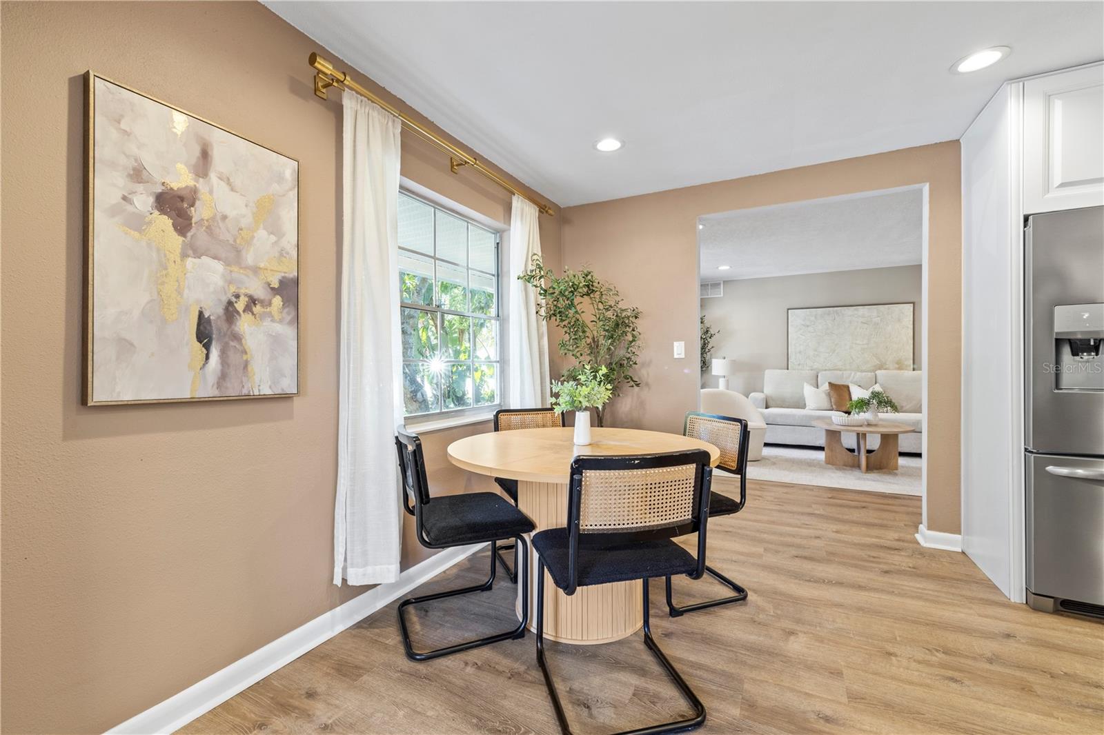 Image 15 of 50 For 815 Lowry Lane