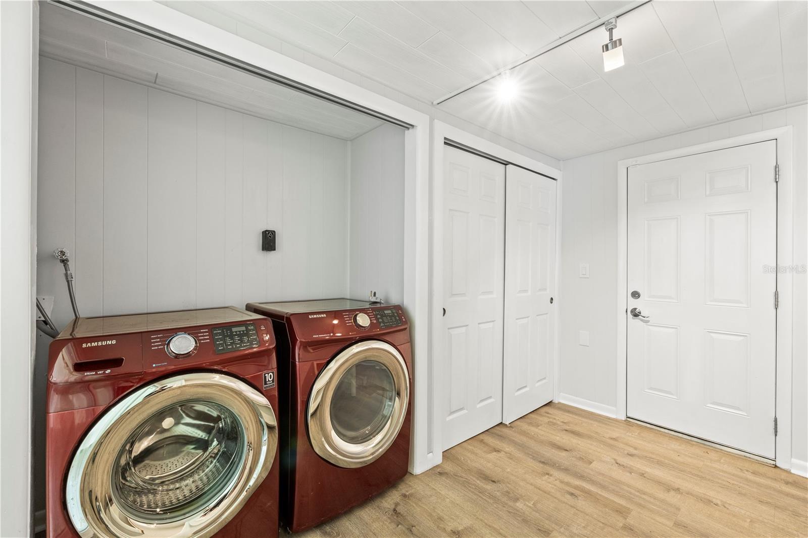 Image 37 of 50 For 815 Lowry Lane