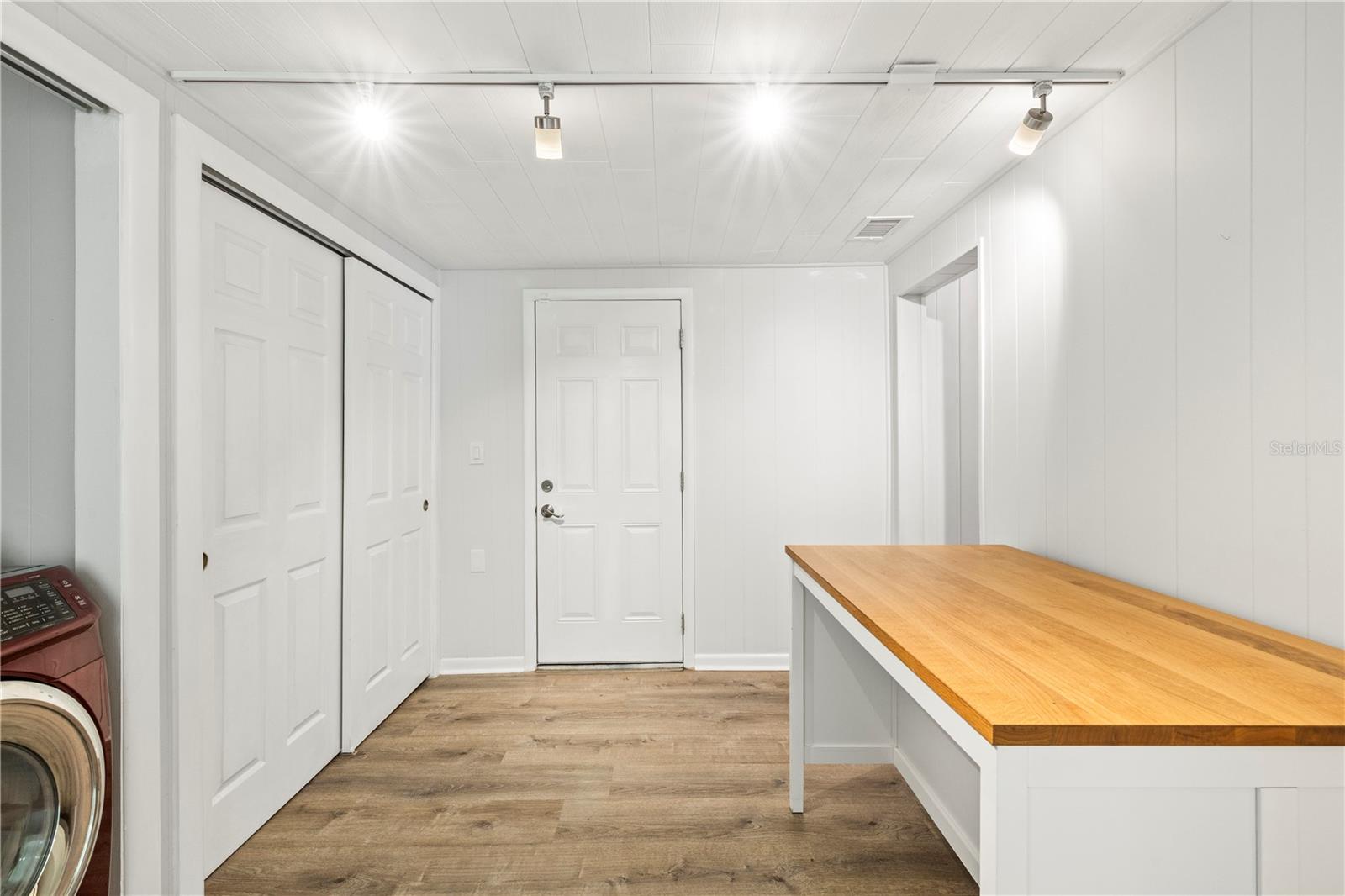 Image 39 of 50 For 815 Lowry Lane