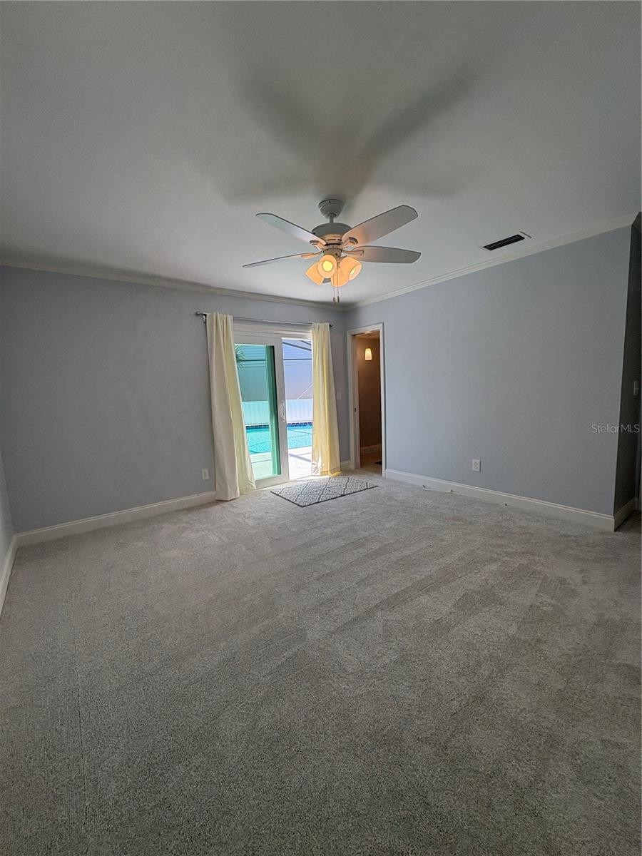 Image 12 of 21 For 8434 Boxwood Drive