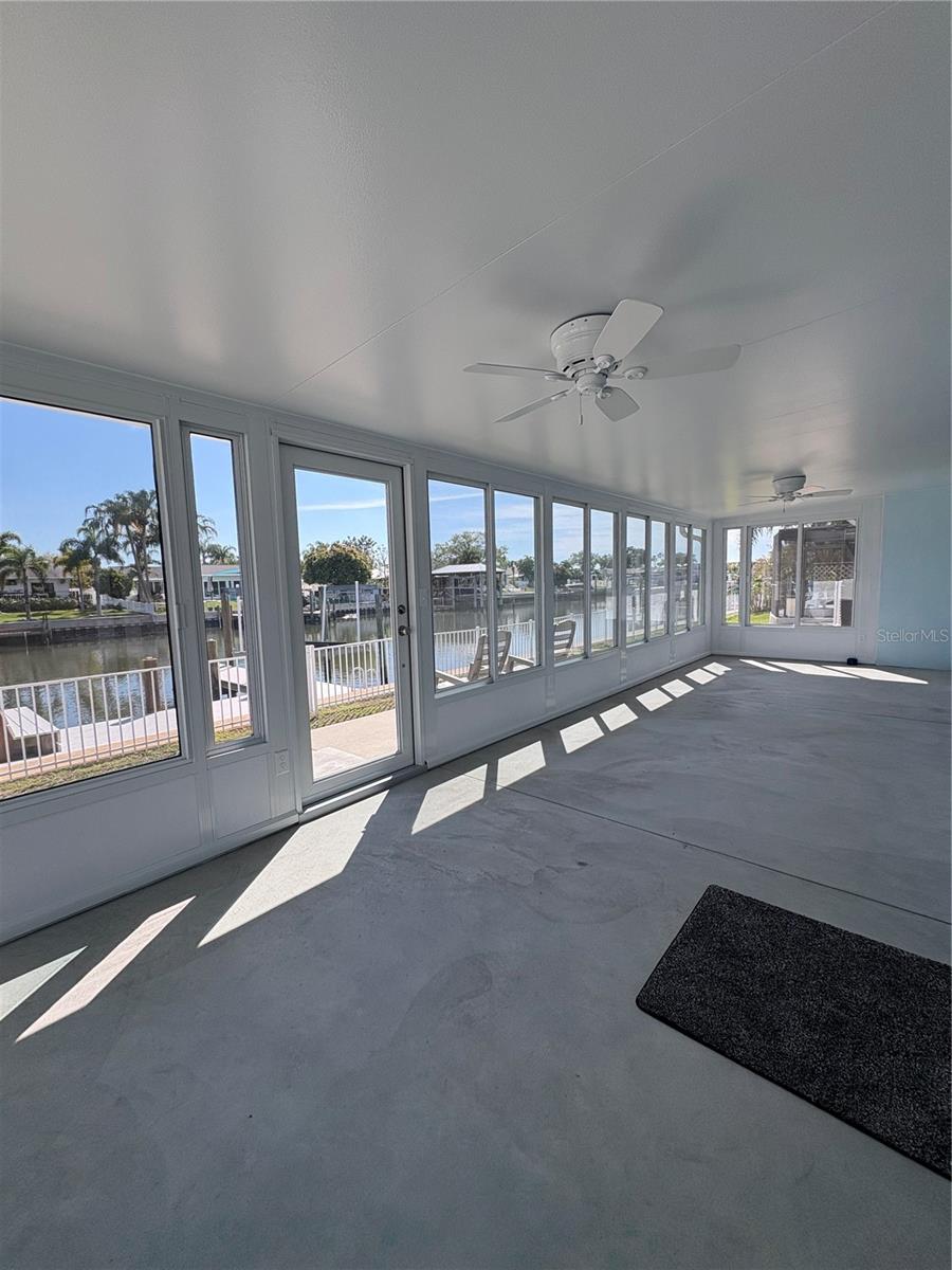 Image 15 of 21 For 8434 Boxwood Drive