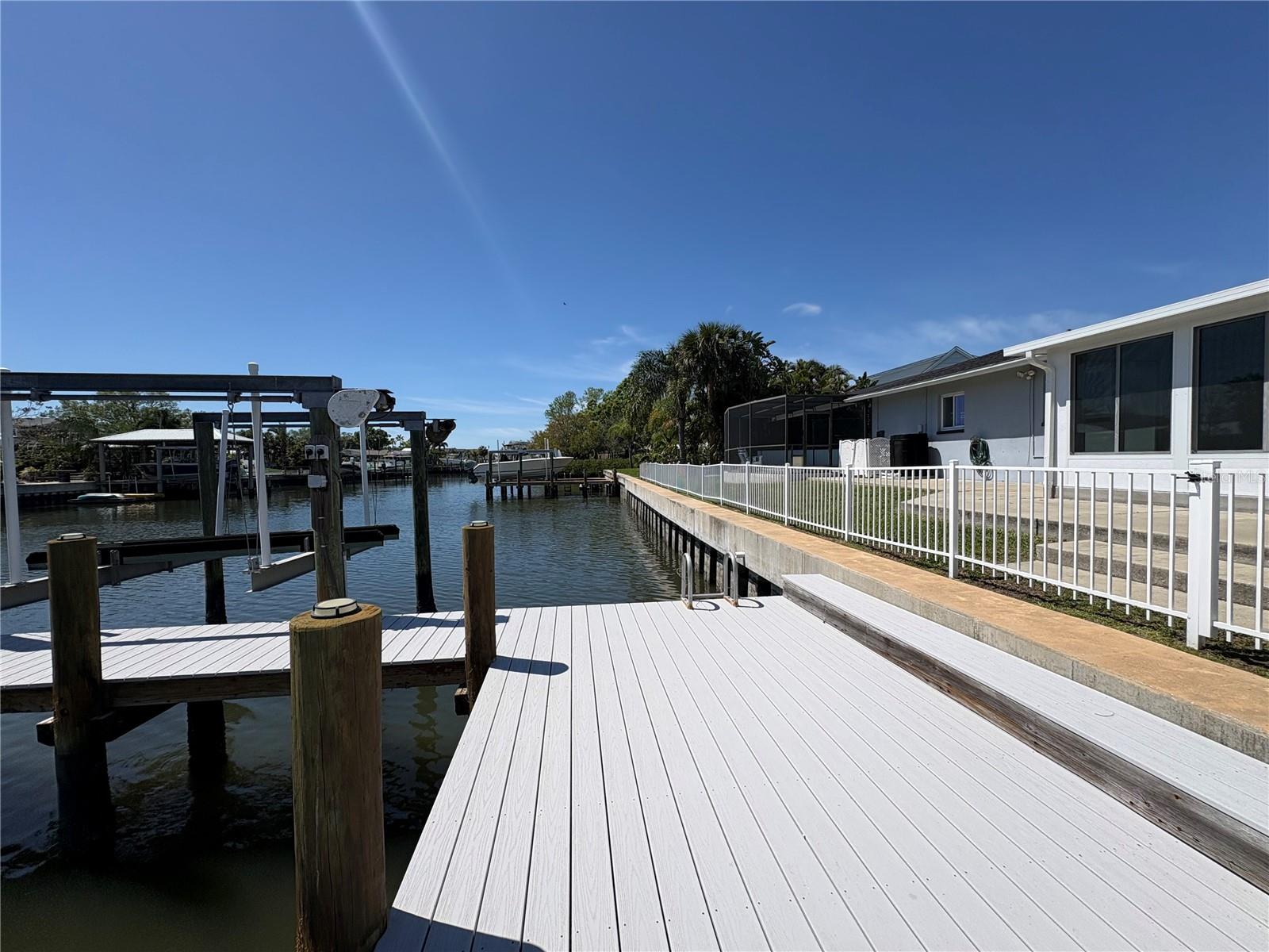 Image 17 of 21 For 8434 Boxwood Drive