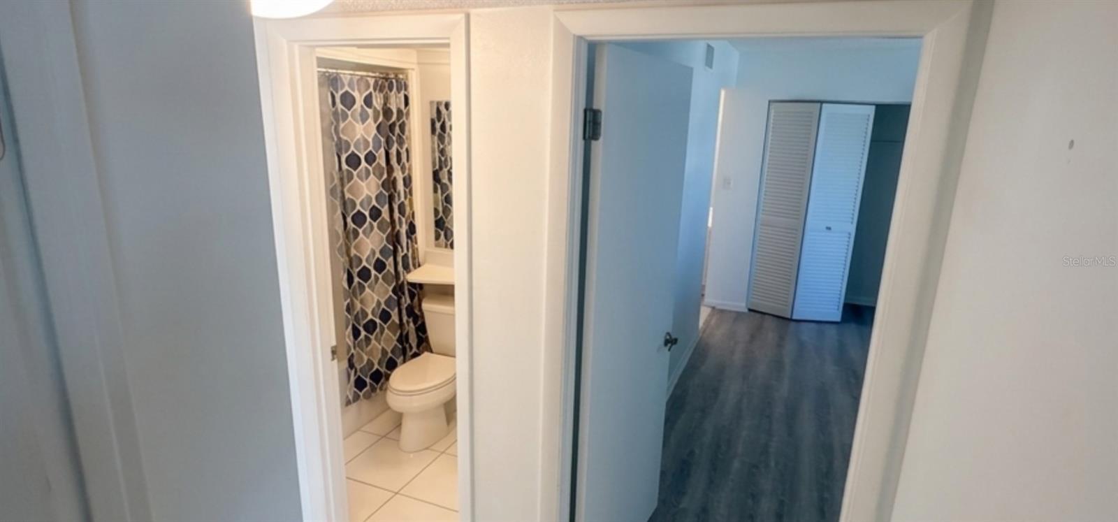 Image 21 of 31 For 450 Gulfview Boulevard 1208