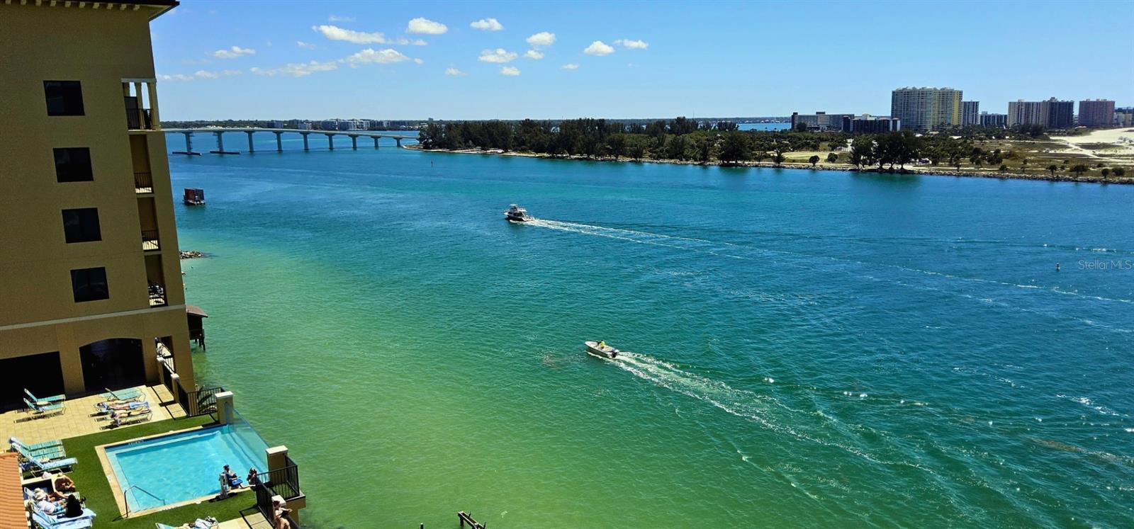 Image 27 of 31 For 450 Gulfview Boulevard 1208