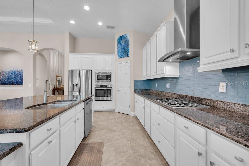 Image 11 of 49 For 5204 Sparrowglen Place