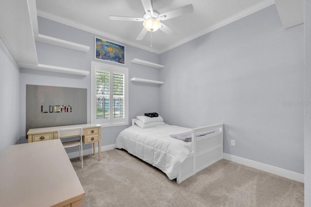 Image 18 of 49 For 5204 Sparrowglen Place