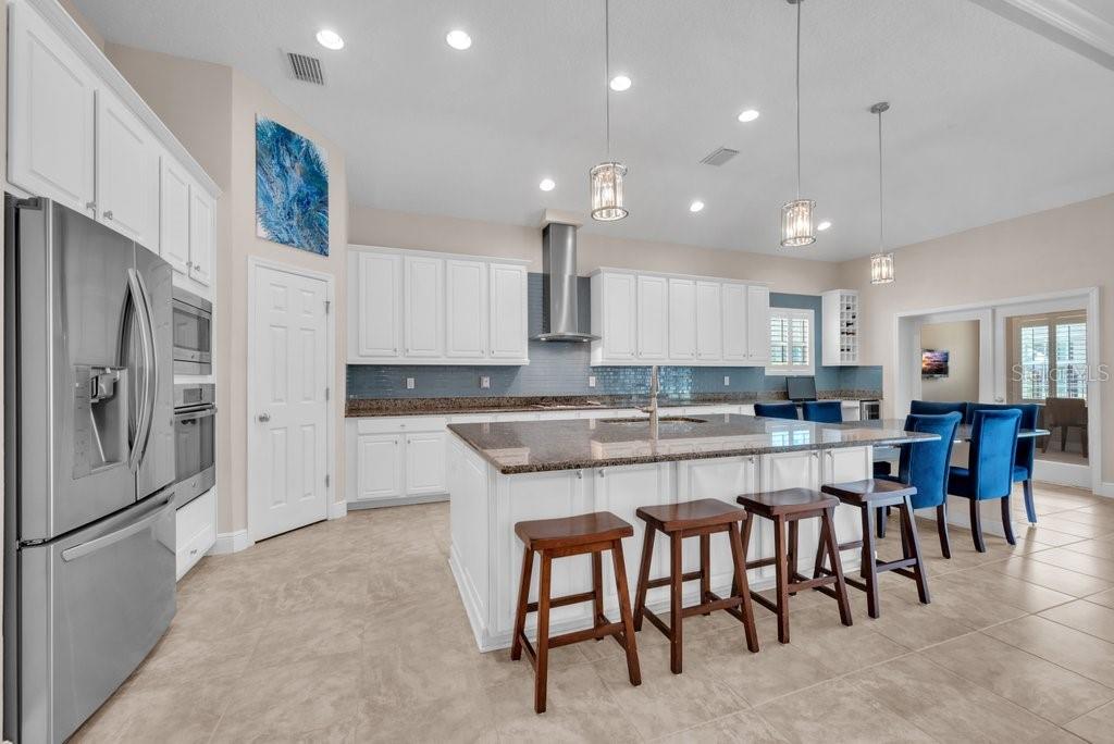 Image 6 of 49 For 5204 Sparrowglen Place